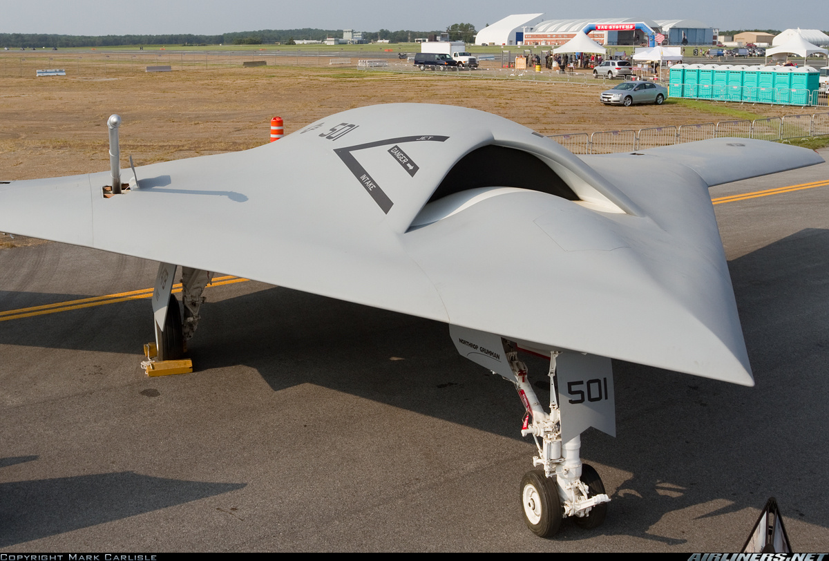 Northrop Grumman X-47B Wallpapers