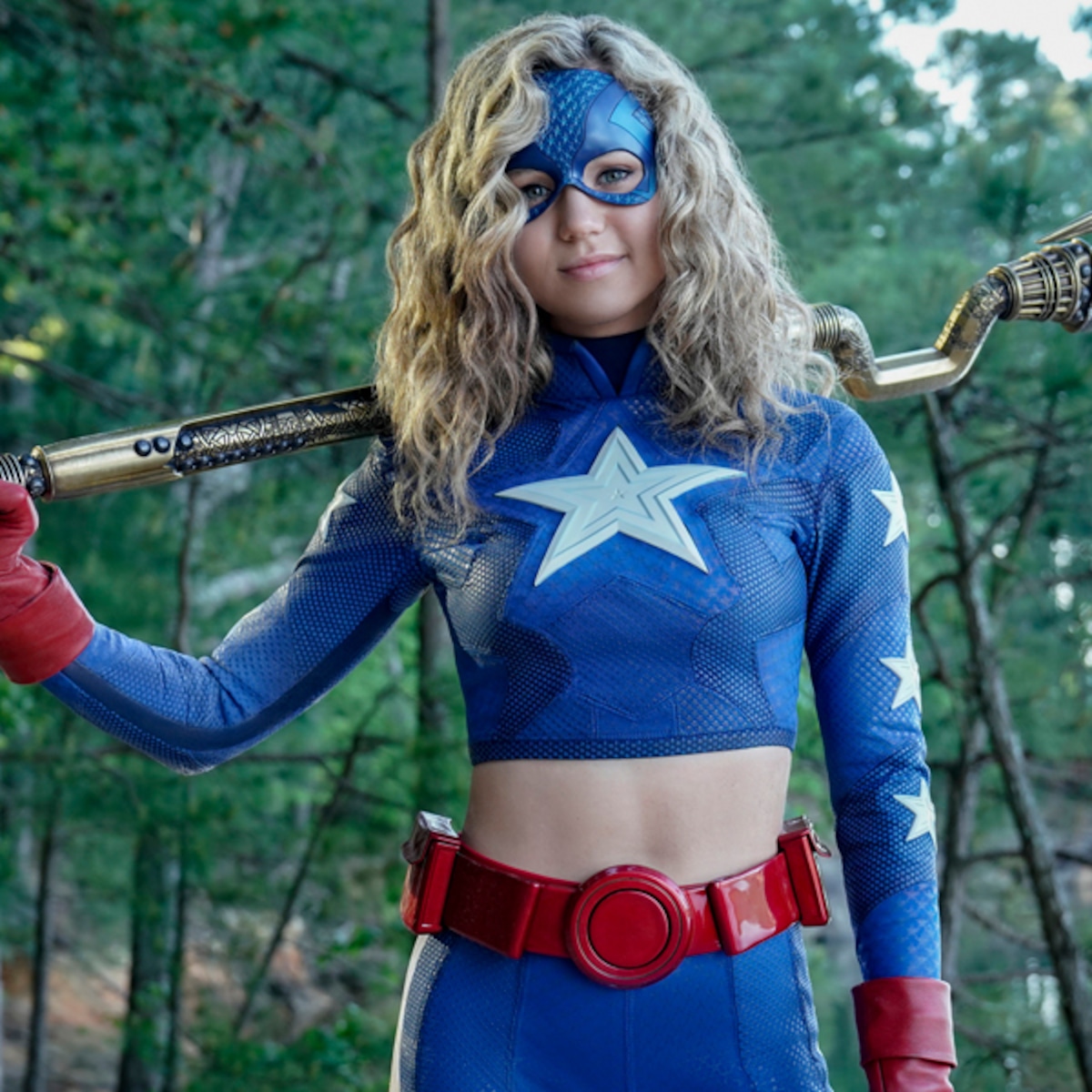 Brec Bassinger As Courtney Whitmore Stargirl Wallpapers