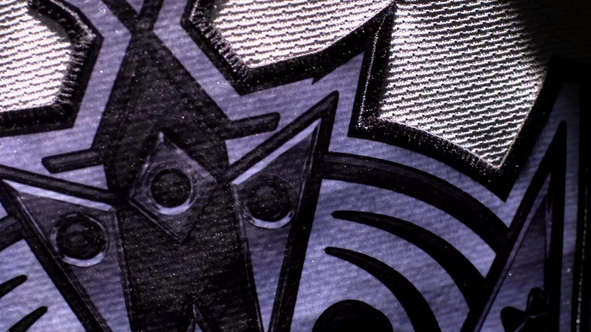 Close Up Kings Wallpapers