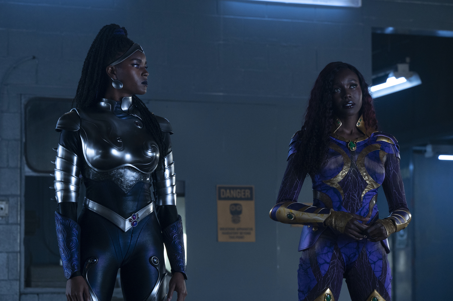 Damaris Lewis In Hbo Titans Wallpapers