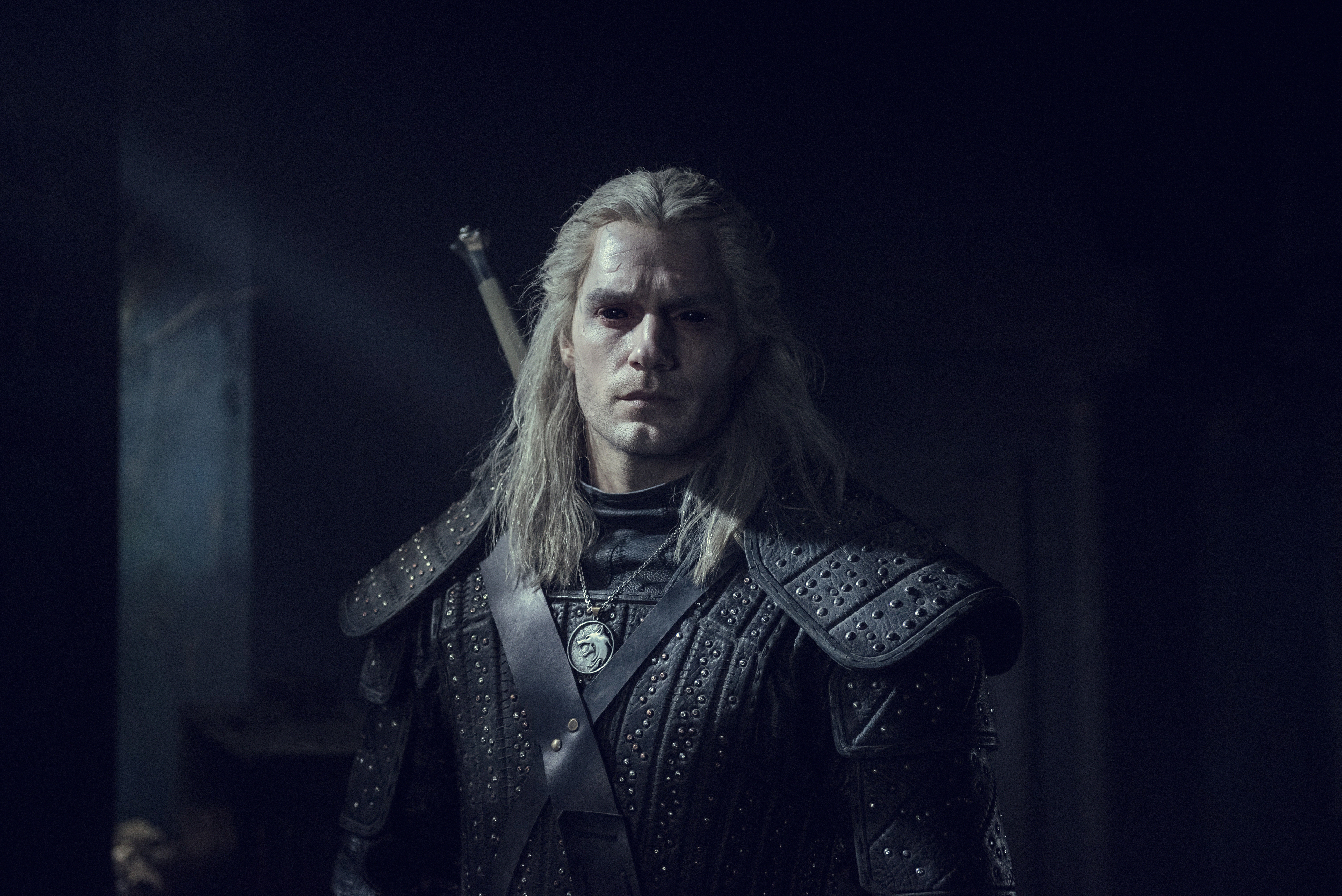 Henry Cavill The Witcher Wallpapers