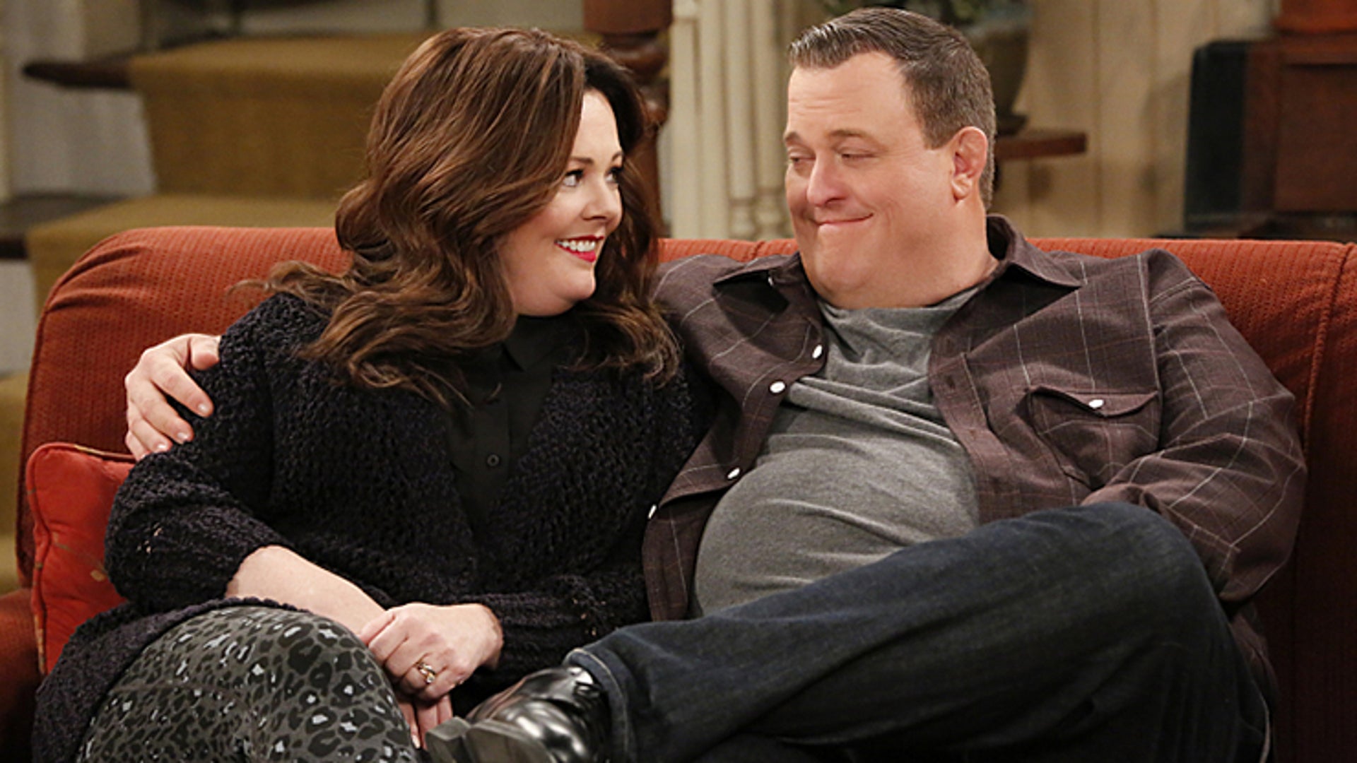 Mike & Molly Wallpapers