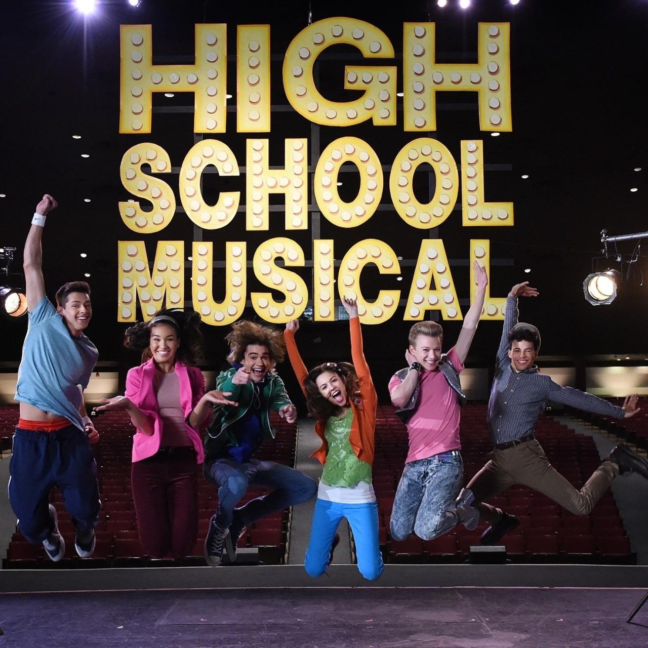 Olivia Rodrigo In High School Musical Wallpapers