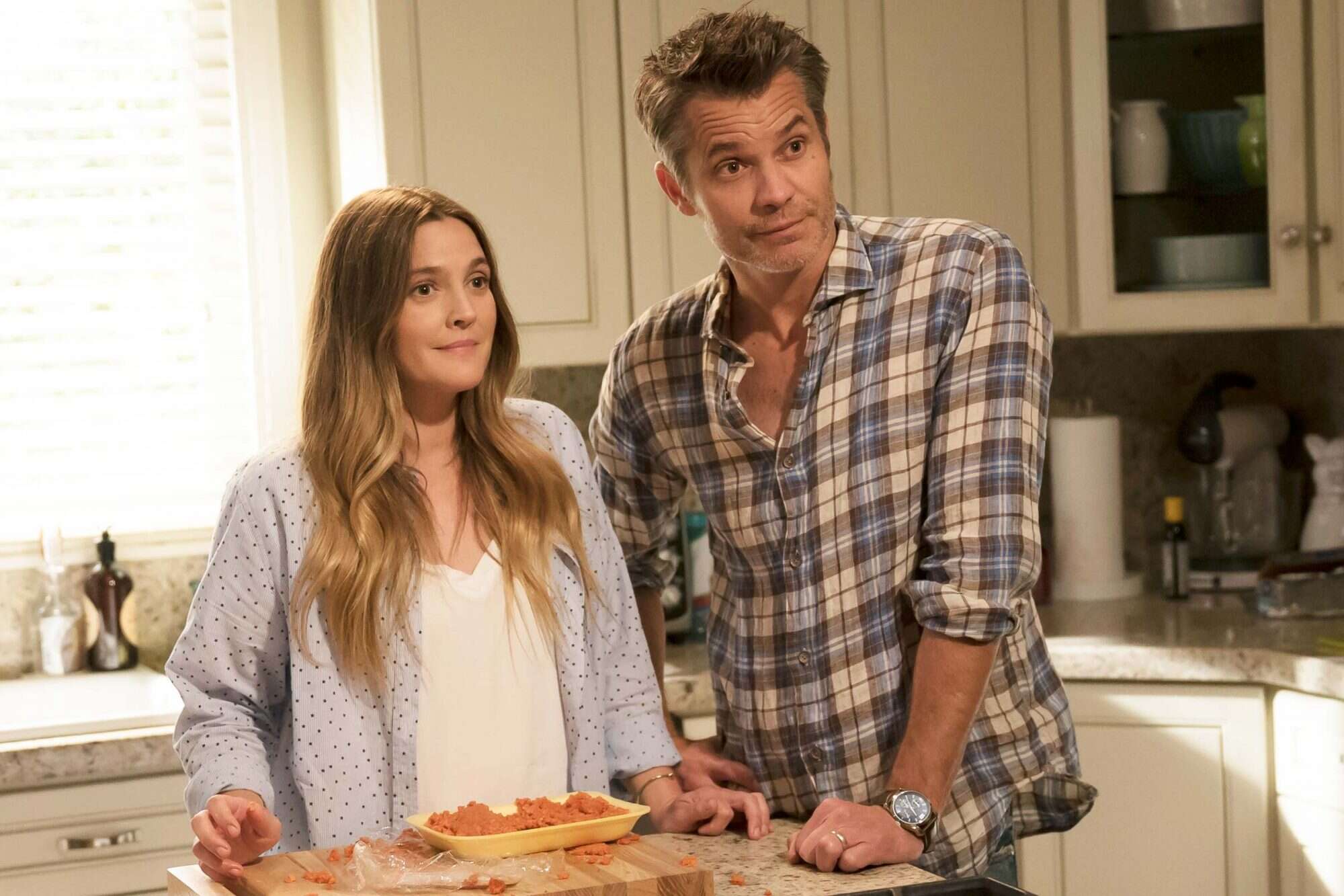 Santa Clarita Diet Wallpapers