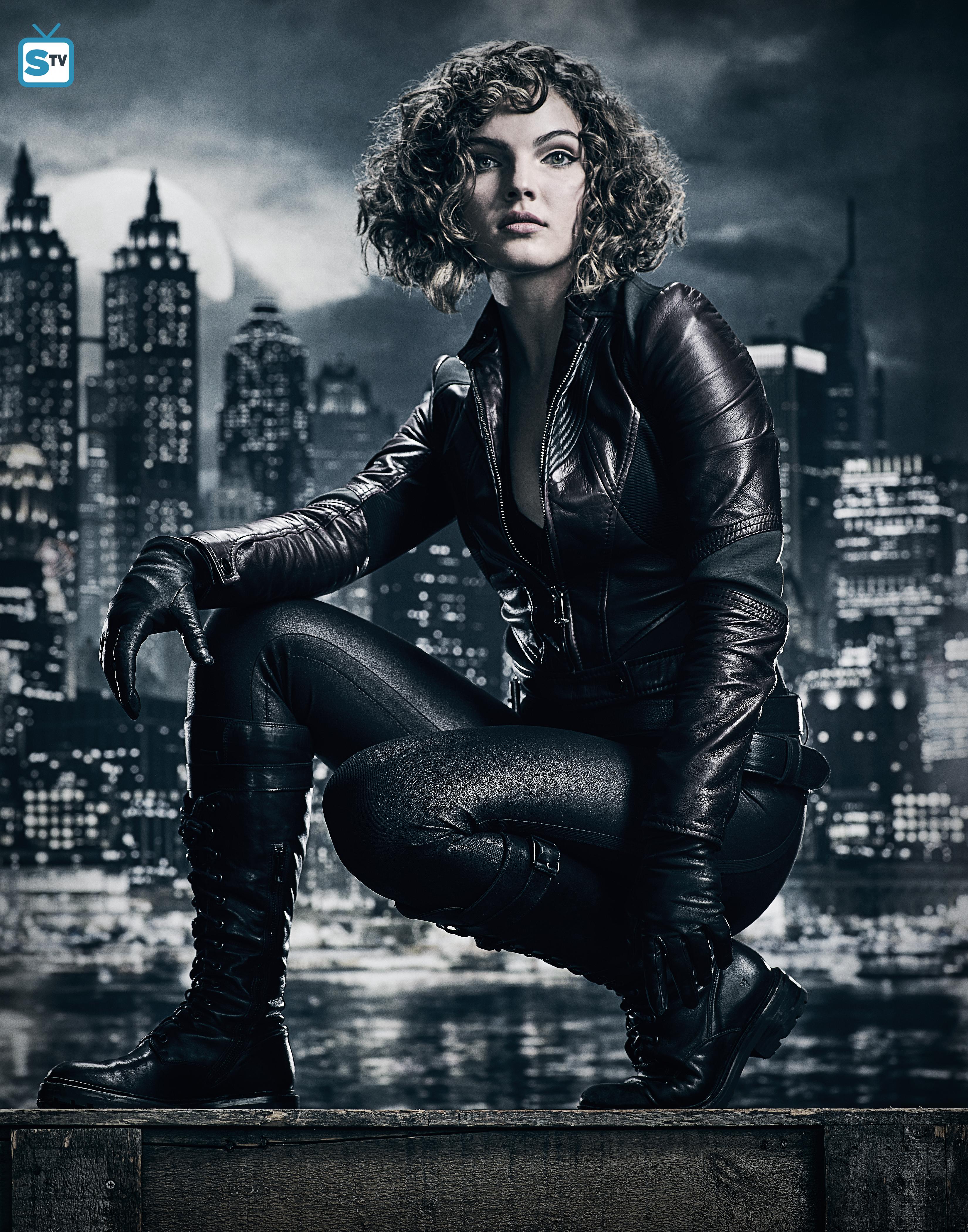 Selina Kyle Gotham Season 4 Wallpapers