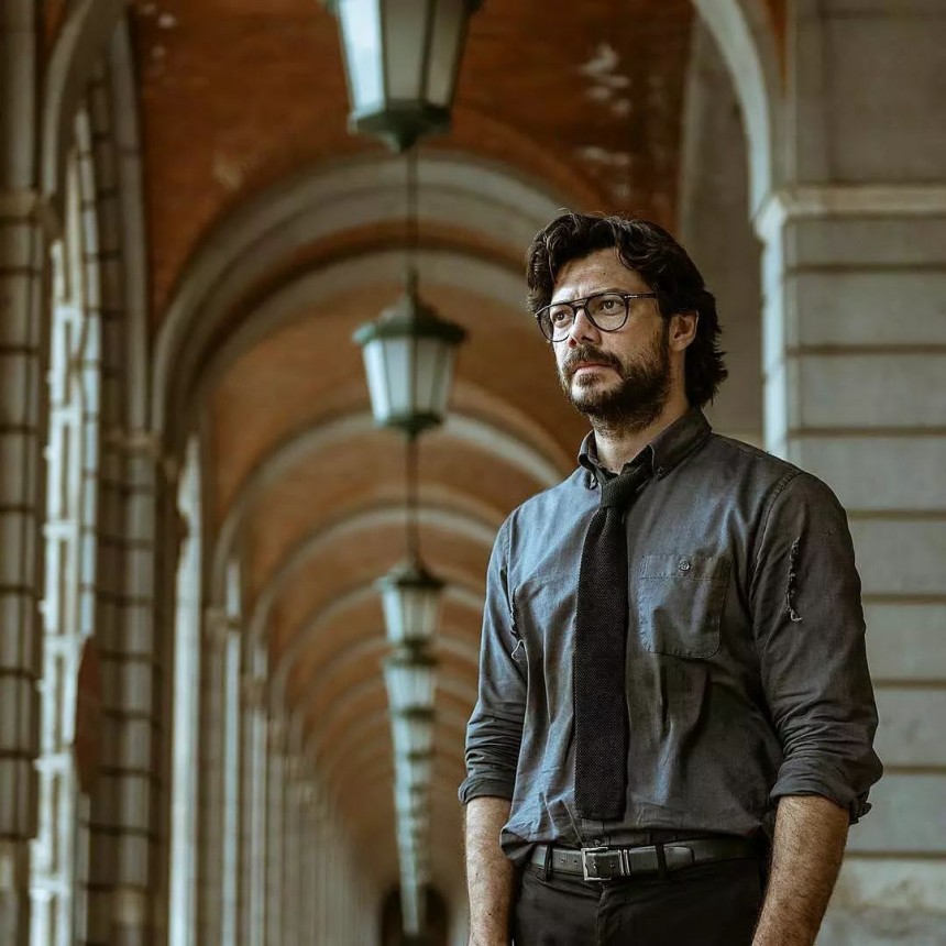 Sergio Marquina As The Professor Wallpapers