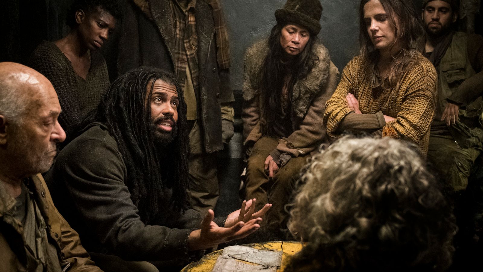 Snowpiercer Jennifer Connelly And Daveed Diggs Wallpapers