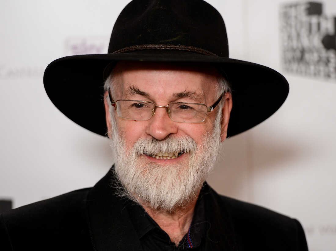 Terry Pratchett: Living With Alzheimer'S Wallpapers