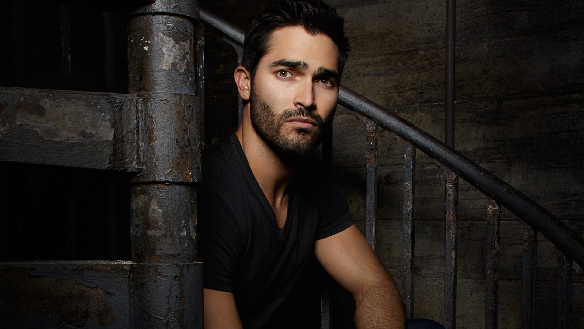 Tyler Hoechlin As Clark Kent Superman Wallpapers