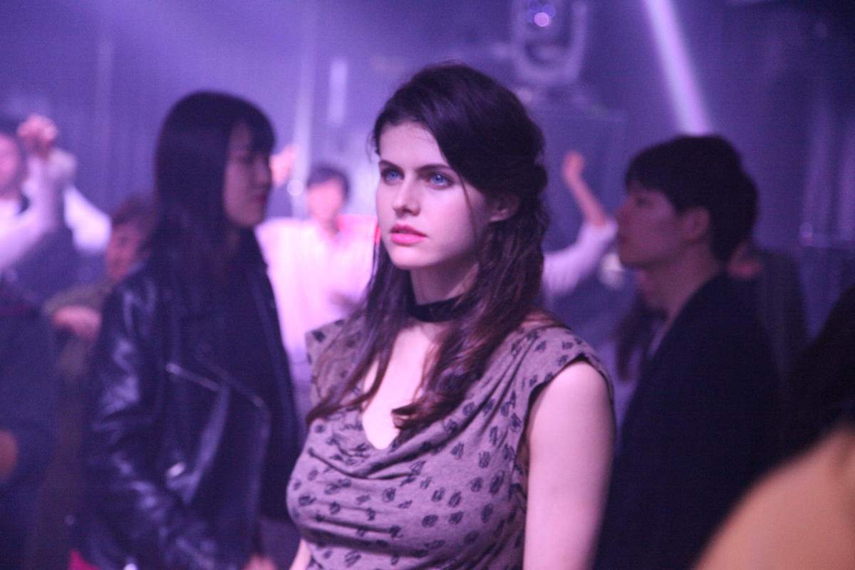 Alexandra Daddario Lost Girls And Love Hotels Wallpapers