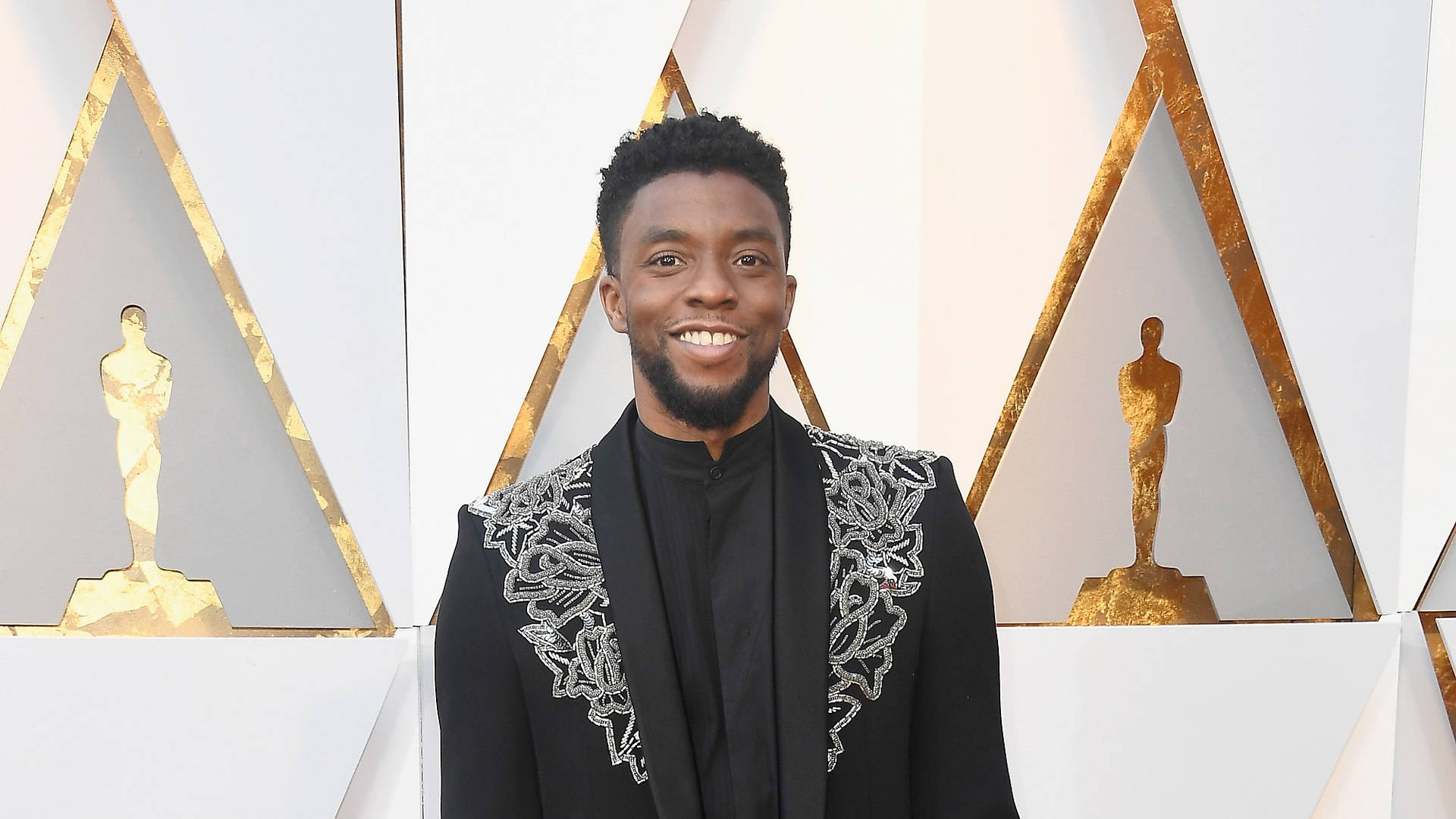 Chadwick Boseman In Ma Raineyвђ™S Black Bottom Wallpapers