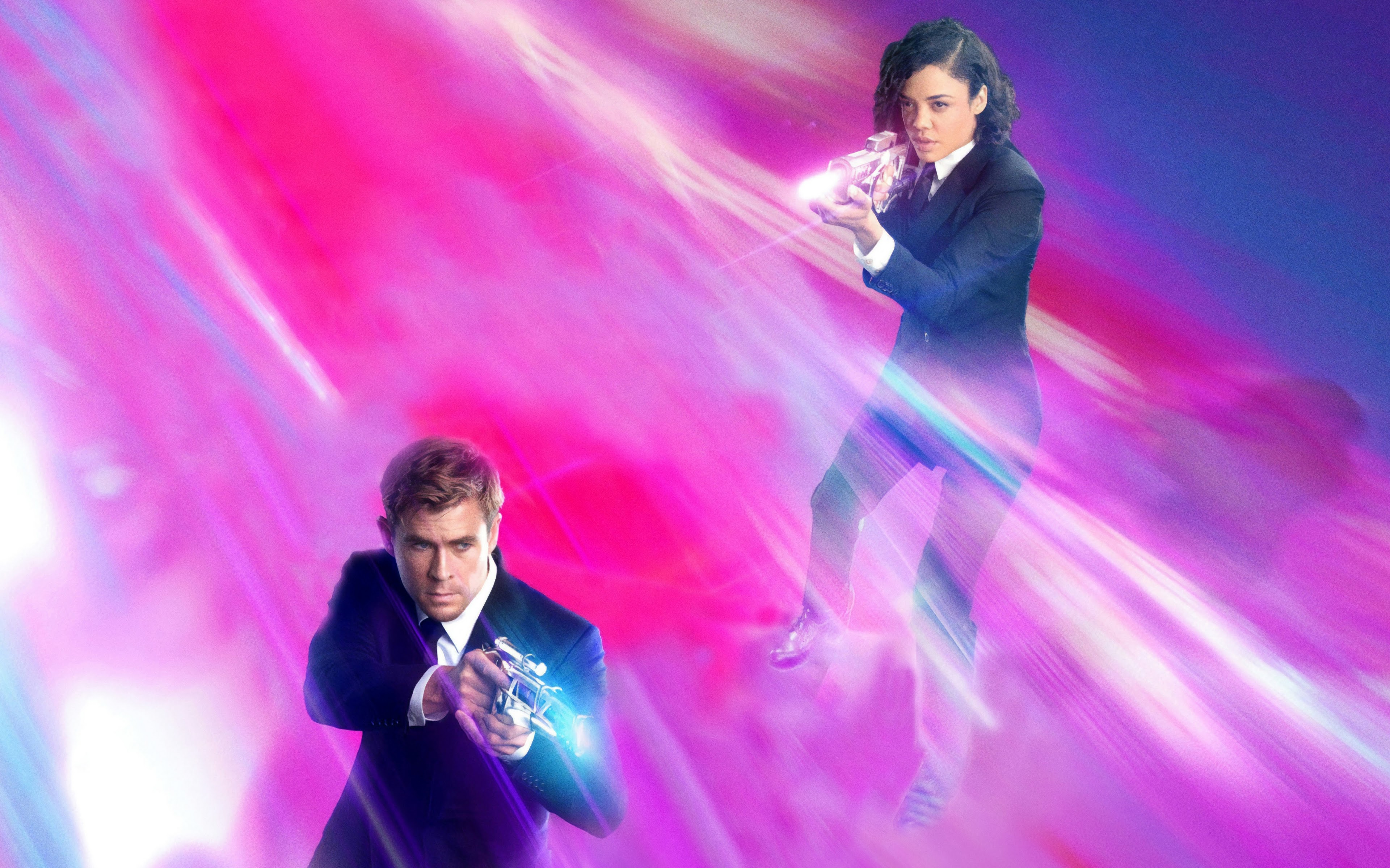 Chris Hemsworth And Tessa Thompson Men In Black 4 Wallpapers