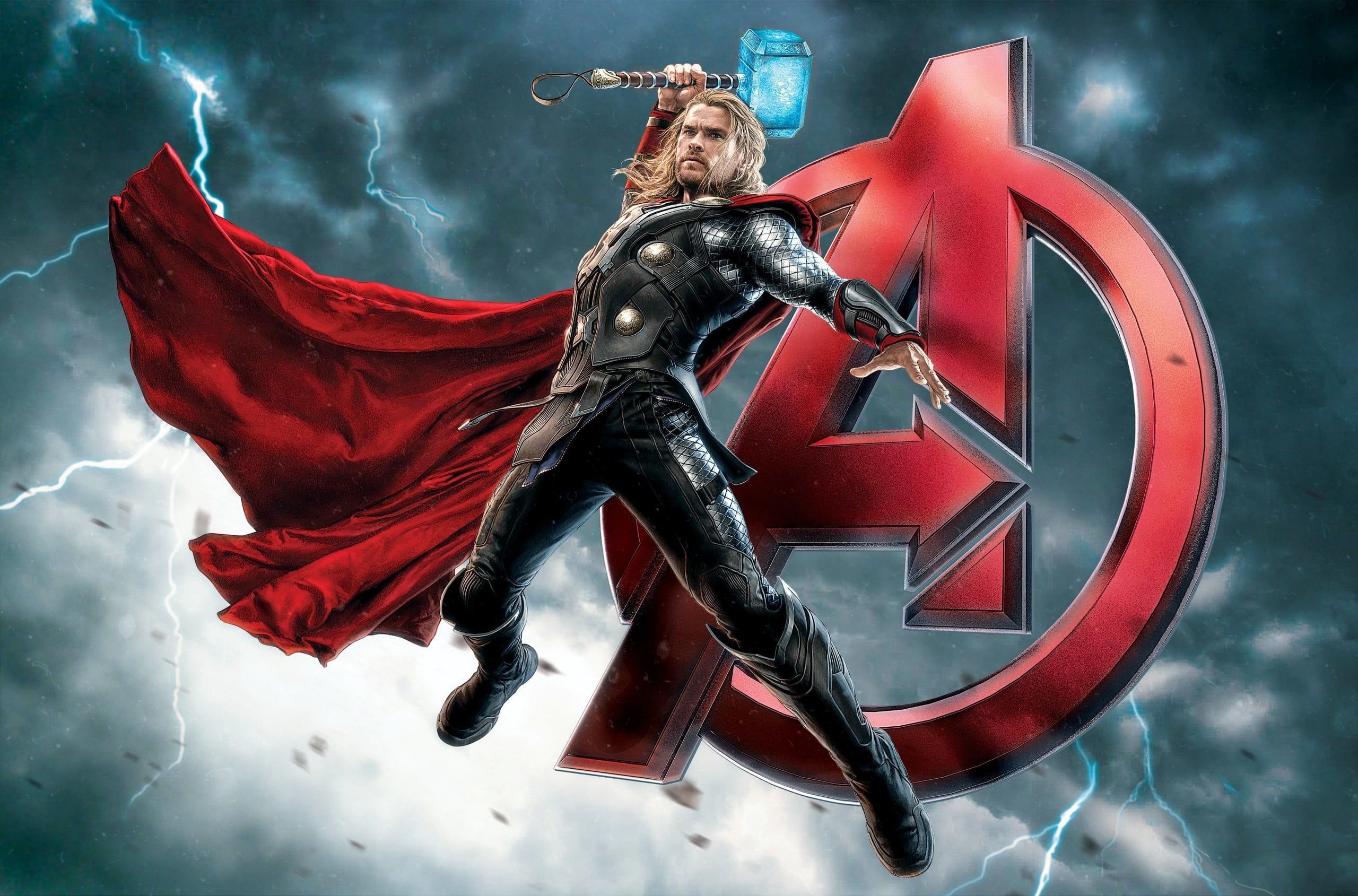 Chris Hemsworth As Thor In Avengers Wallpapers