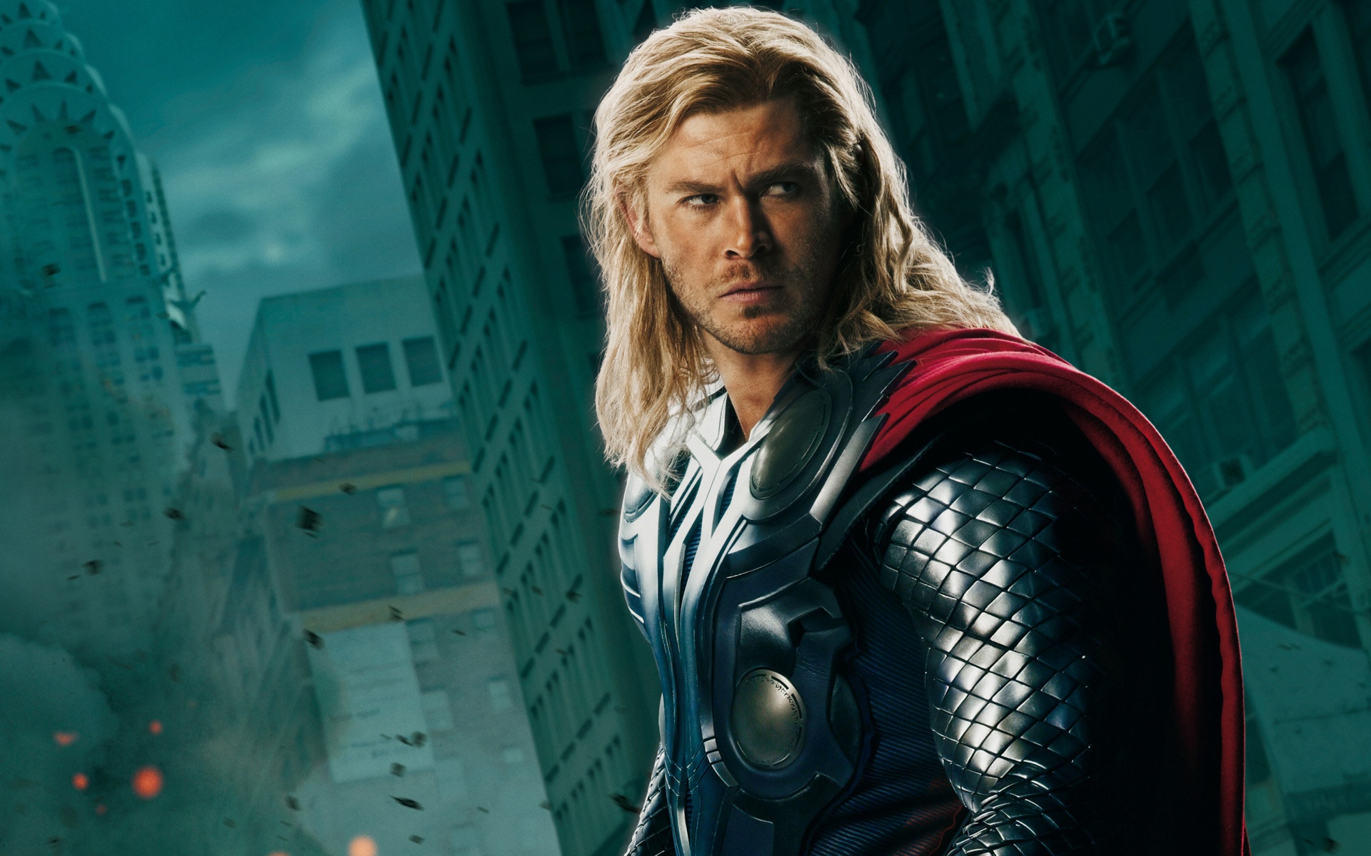 Chris Hemsworth As Thor In Avengers Wallpapers