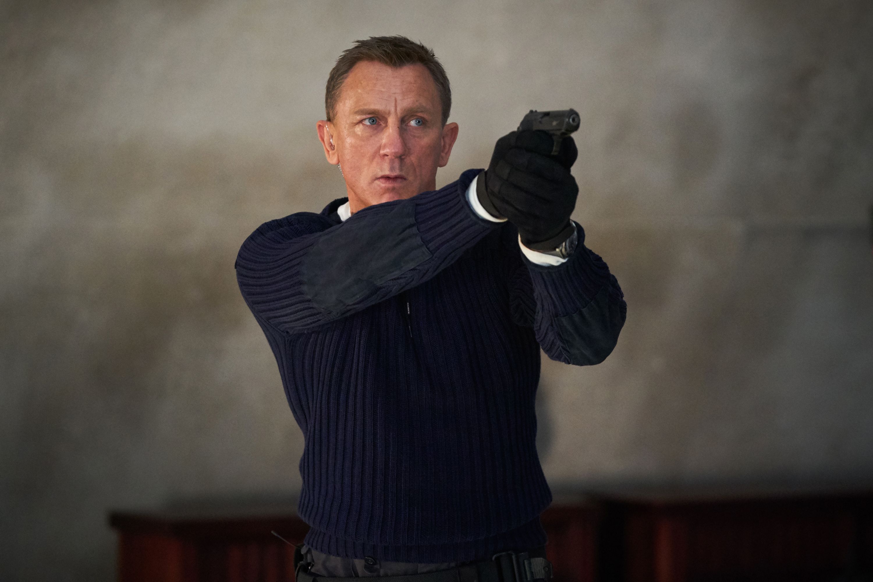 Daniel Craig As Bond In No Time To Die Wallpapers