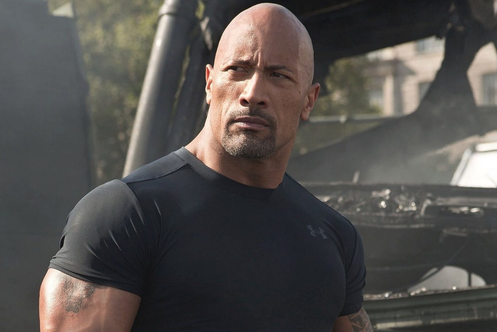 Dwayne Johnson Hd Red Notice Movie Wallpapers