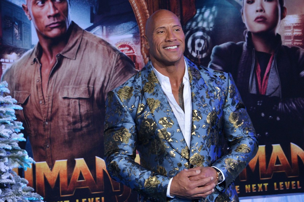 Dwayne Johnson Hd Red Notice Movie Wallpapers