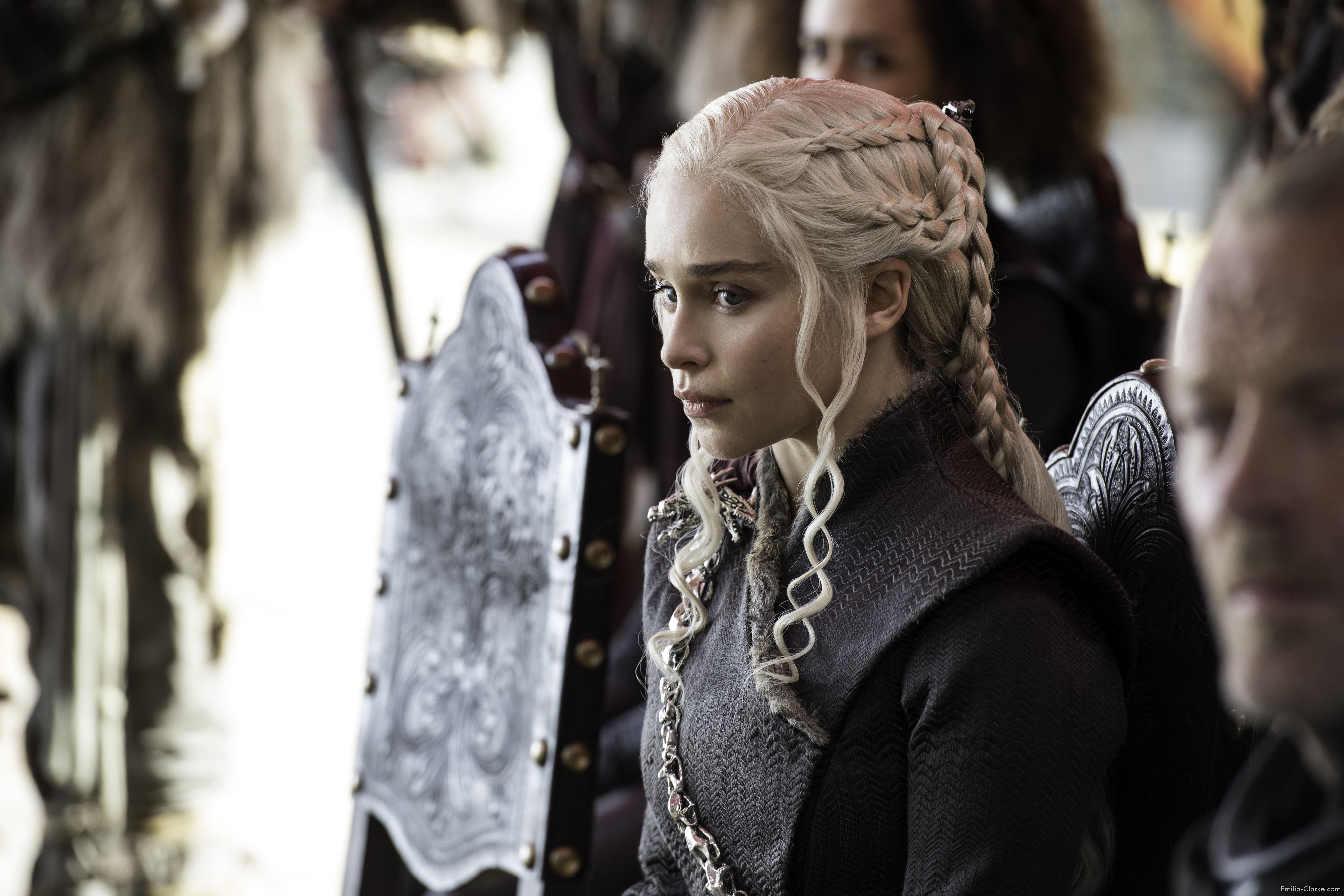 Emilia Clarke As Daenerys Targaryen In Game Of Thrones Season 7 Wallpapers