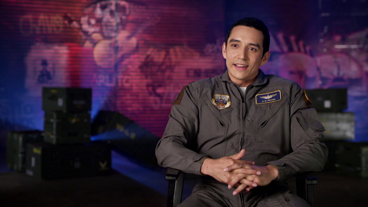 Gabriel Luna In Terminator Dark Fate Wallpapers