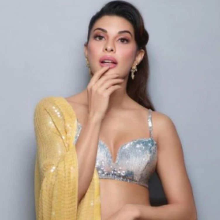 Jacqueline Fernandez Netflix Mrs Serial Killer Wallpapers