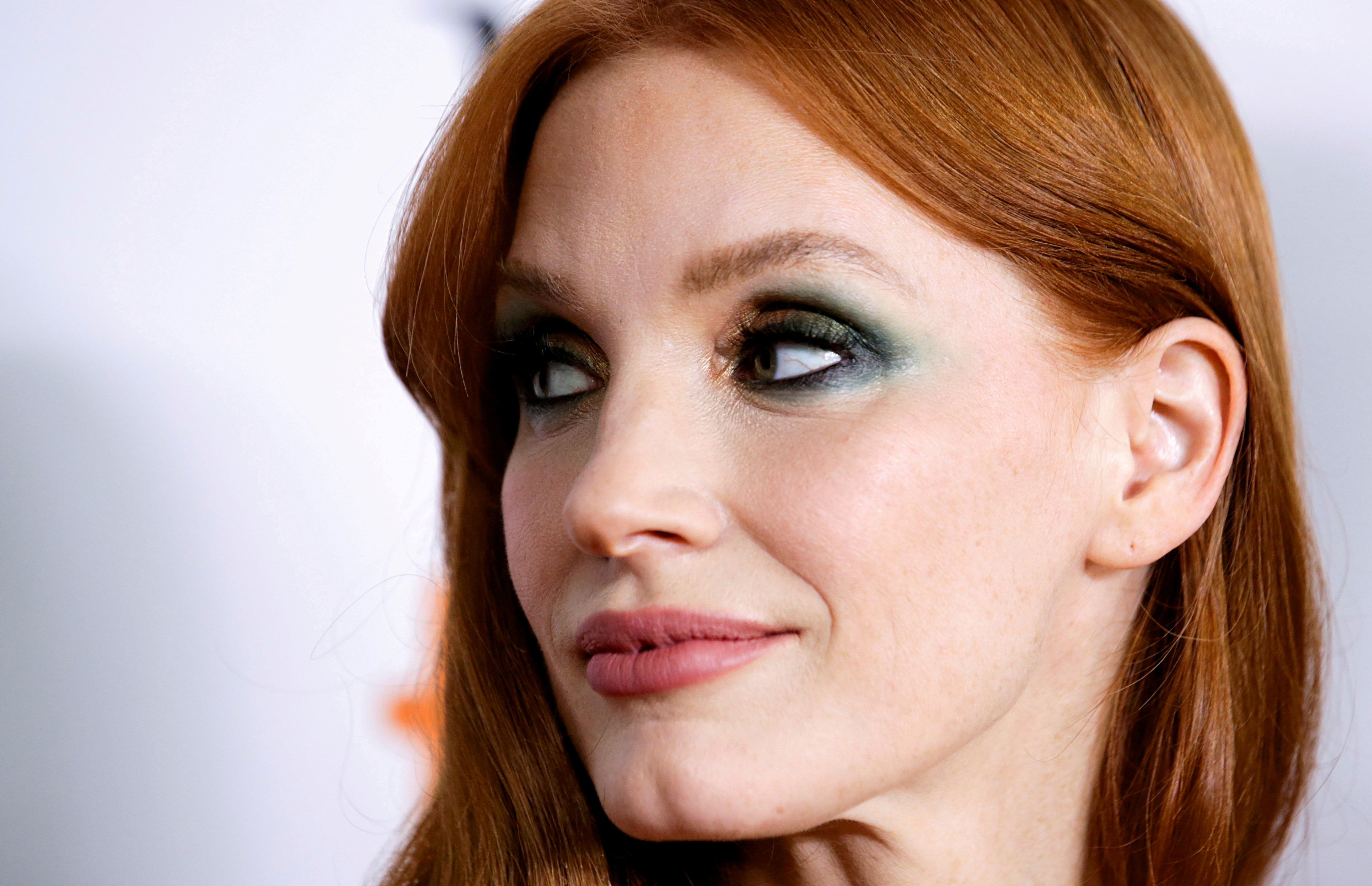 Jessica Chastain The Eyes Of Tammy Faye Movie Wallpapers