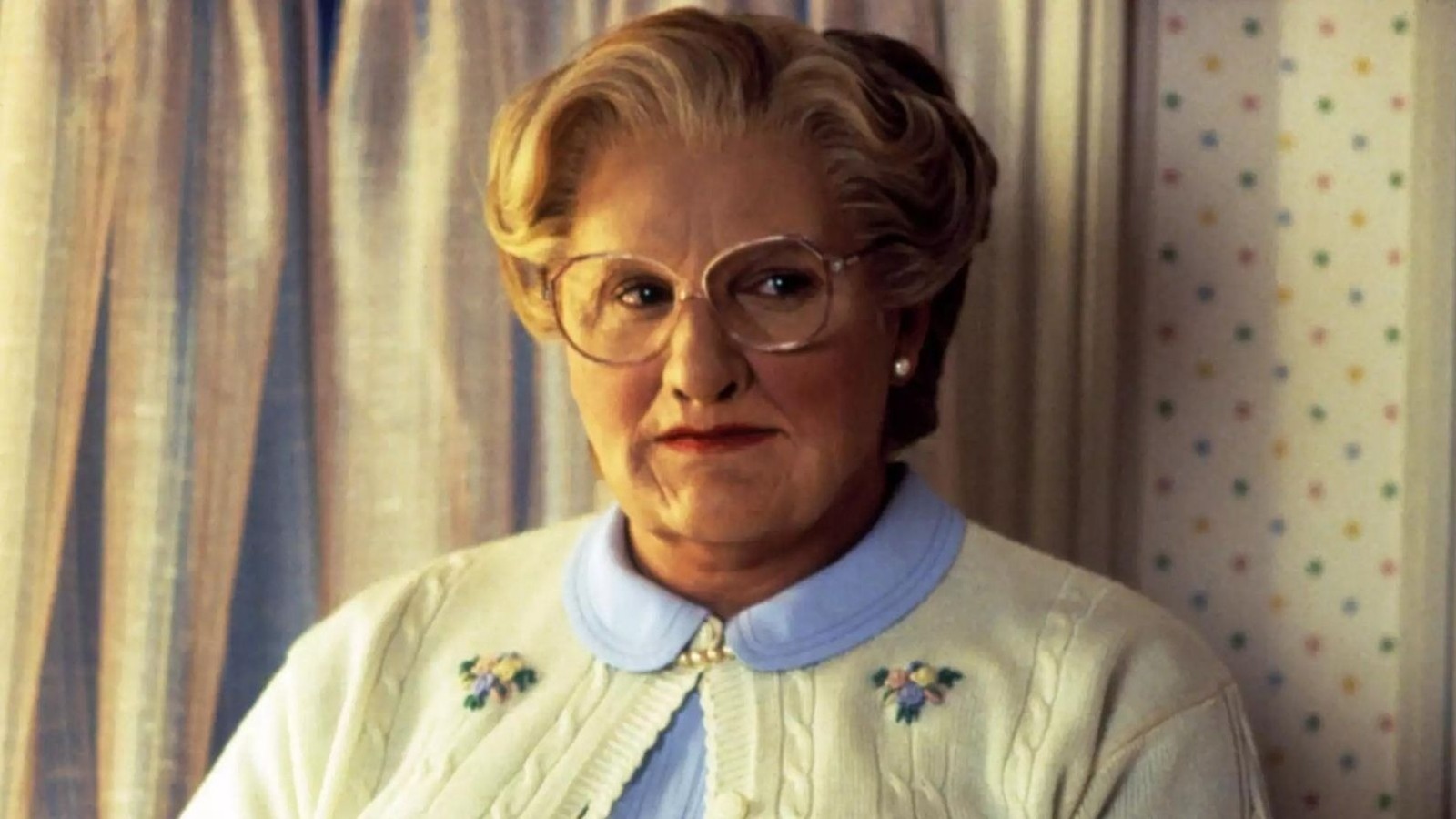 Mrs. Doubtfire Wallpapers