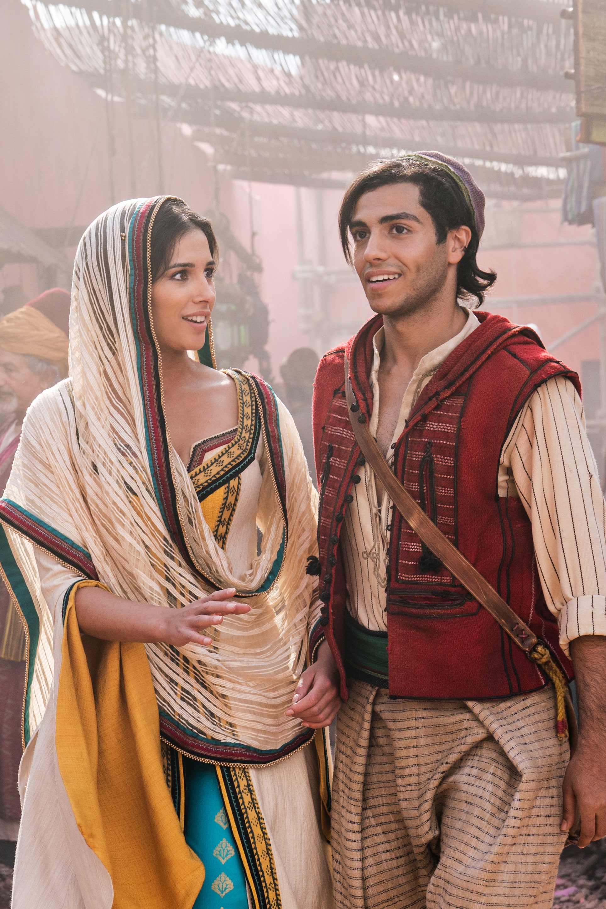 Naomi Scott And Mena Massoud In Aladdin Movie Image Wallpapers