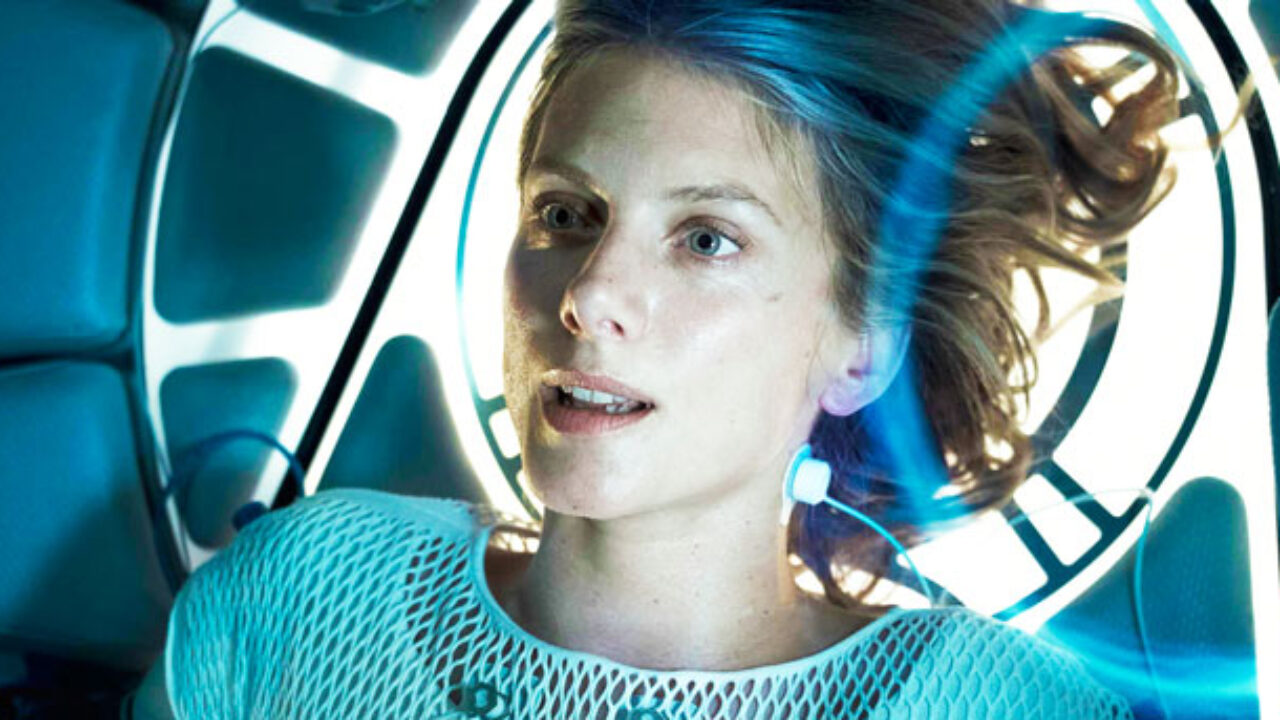 Oxygen Melanie Laurent Movie Wallpapers