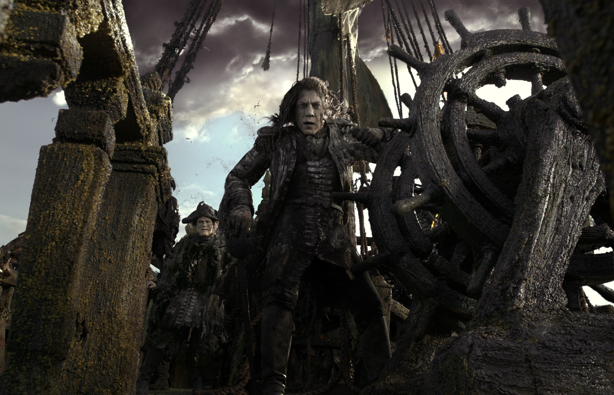 Pirates Of The Caribbean Dead Men Tell No Tales Movie Cast Poster Wallpapers