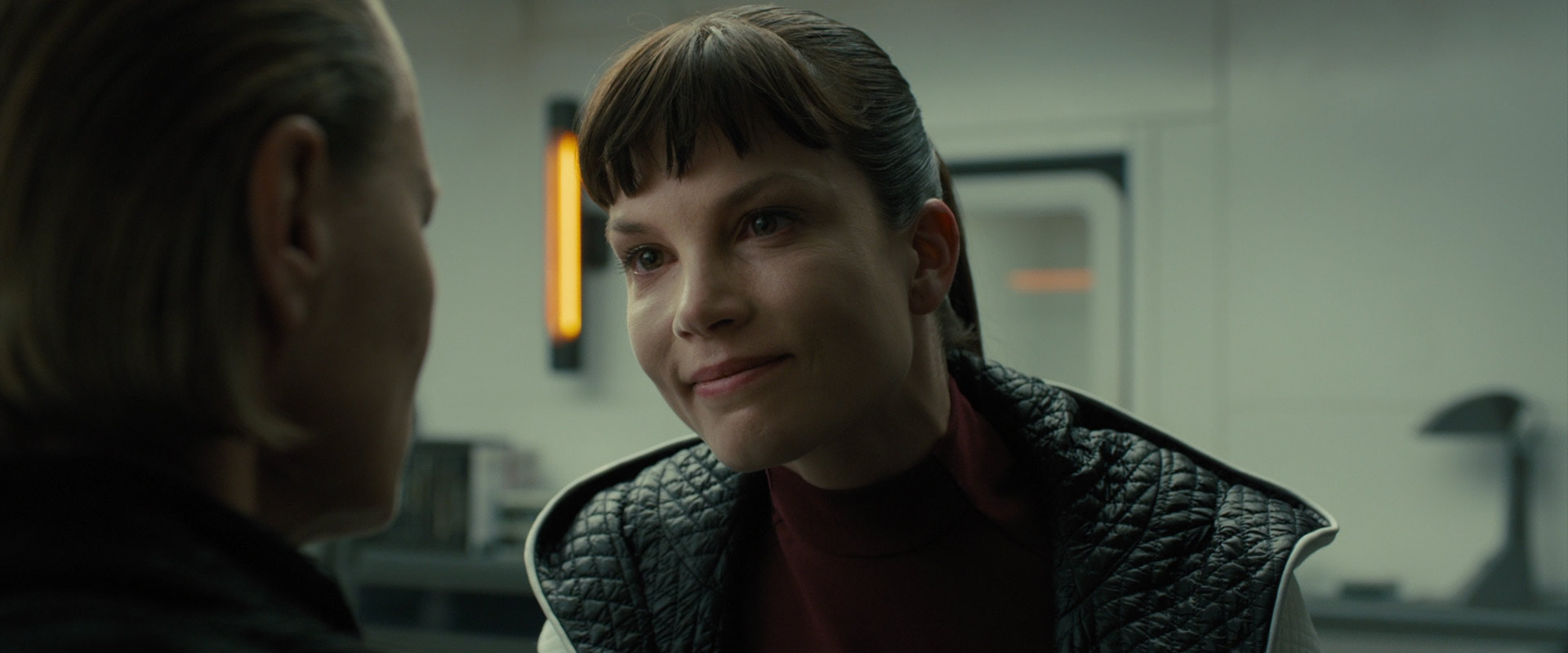 Sylvia Hoeks As Luv In Blade Runner 2049 Wallpapers