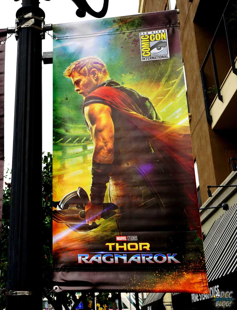 Thor Ragnarok Official Comic Con Poster Wallpapers