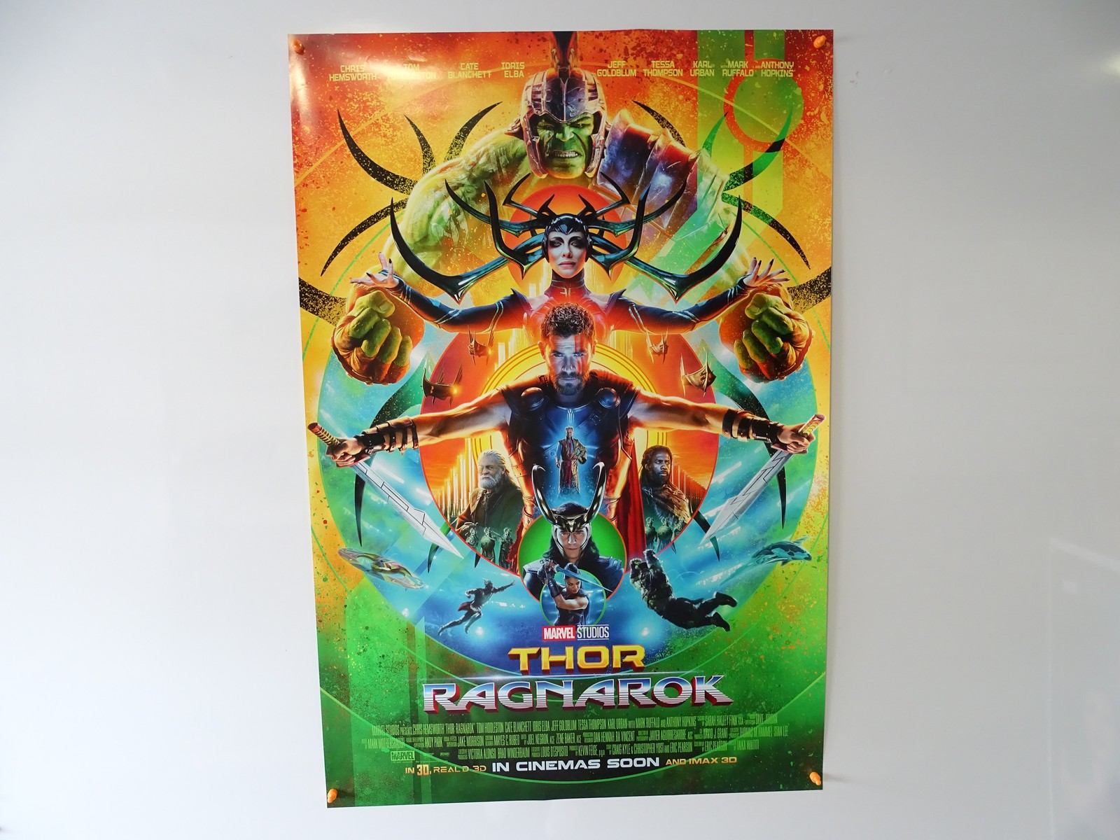Thor Ragnarok Poster Wallpapers