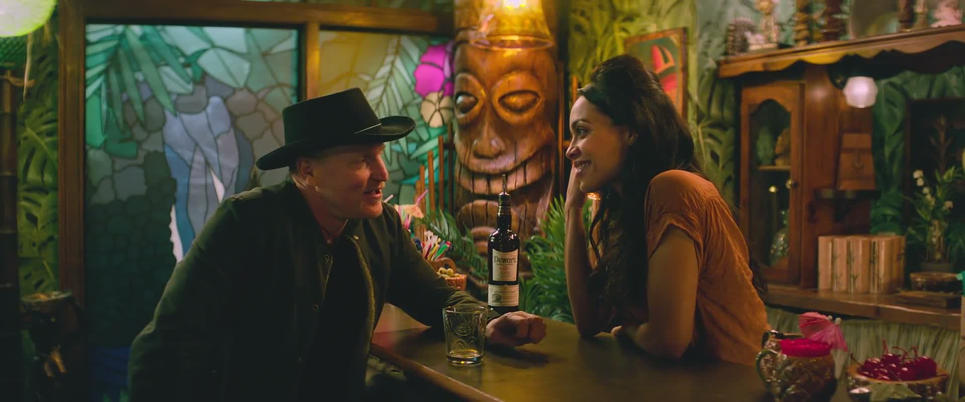 Zombieland 2 Woody Harrelson And Rosario Dawson Wallpapers