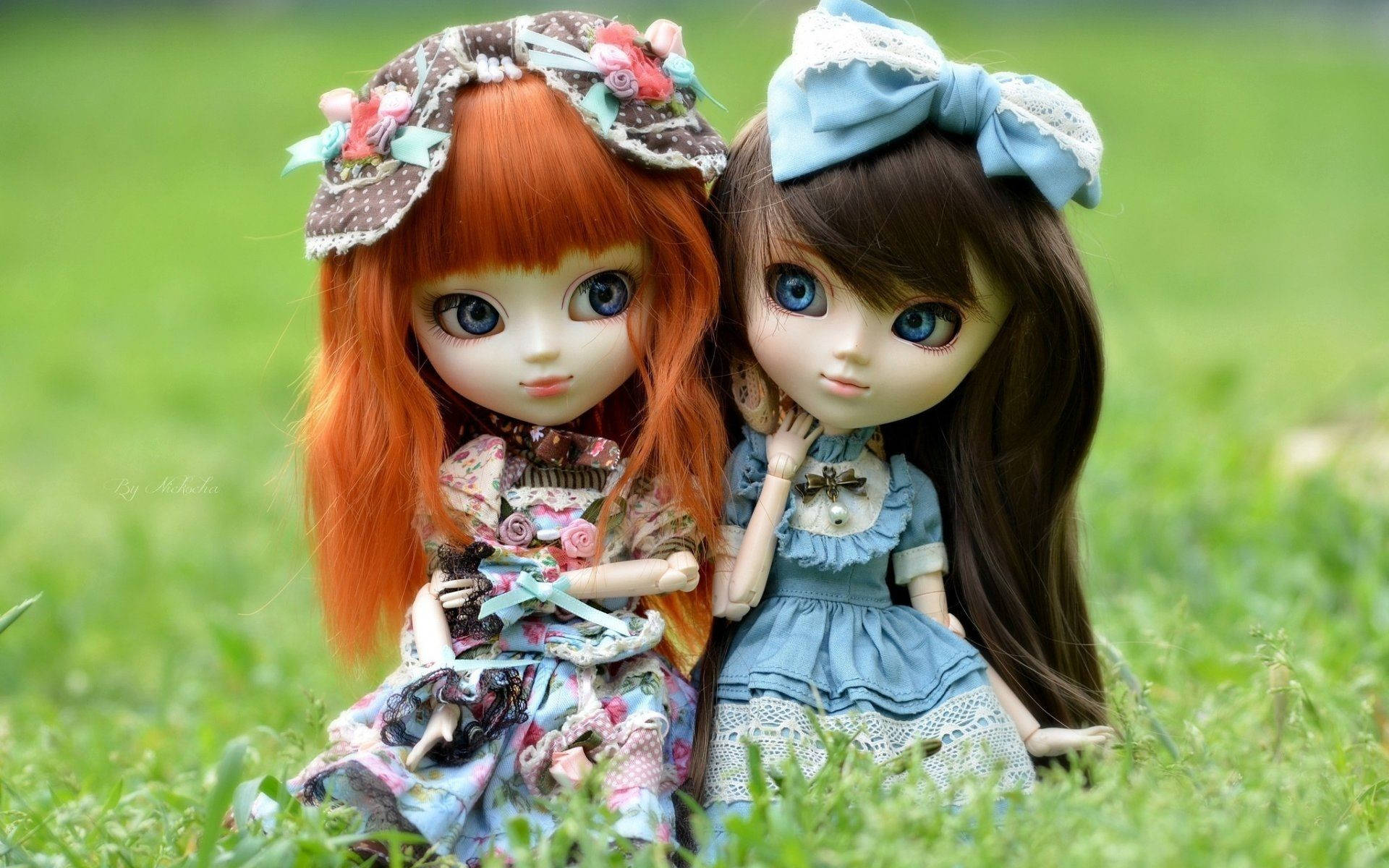 Beautiful And Cute Dolls  Wallpapers