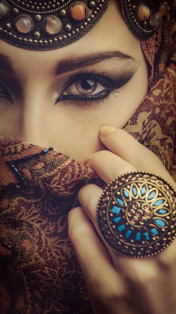 Beautiful Eyes Wallpapers