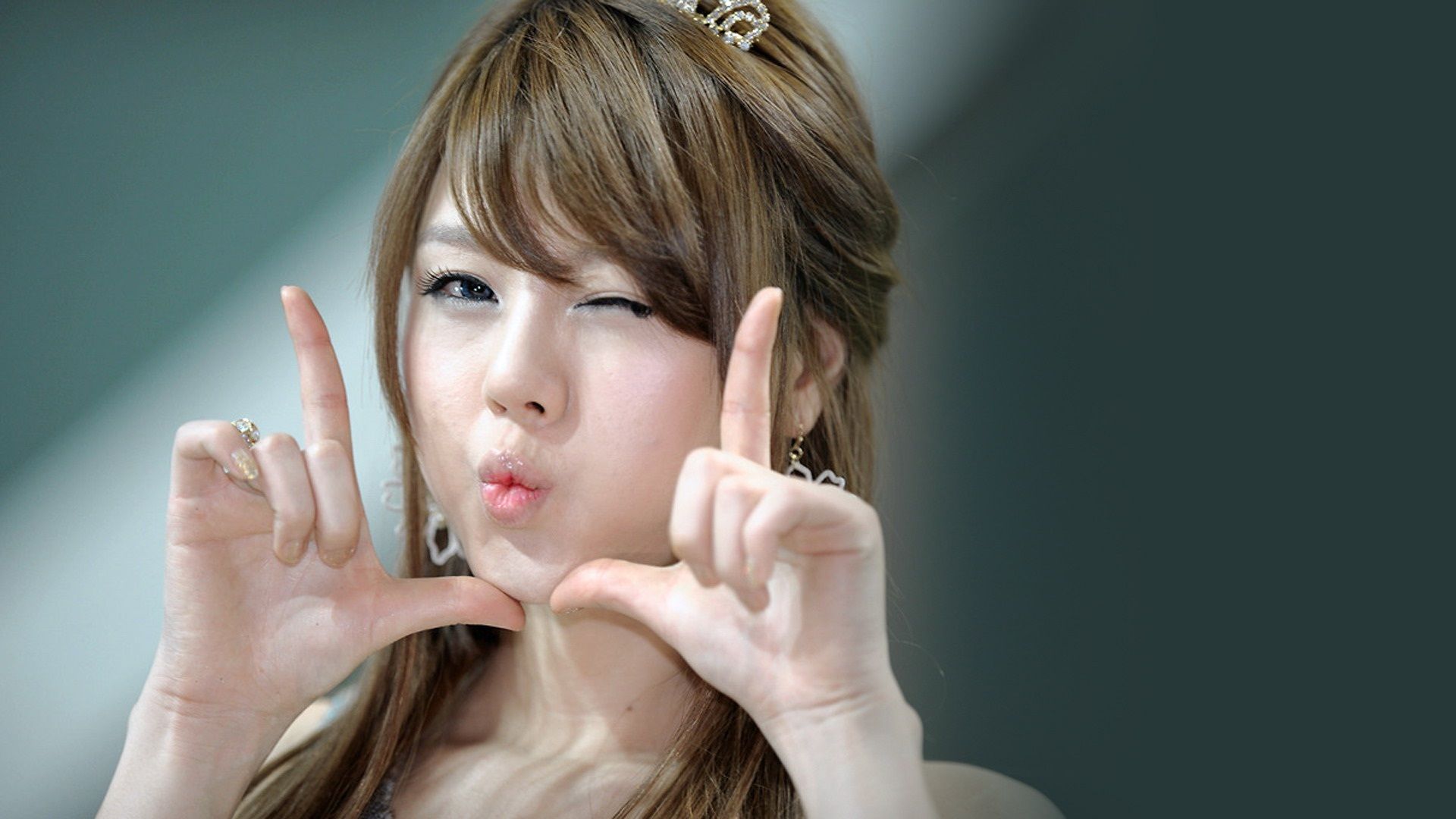 Cute Korean Girls Wallpapers