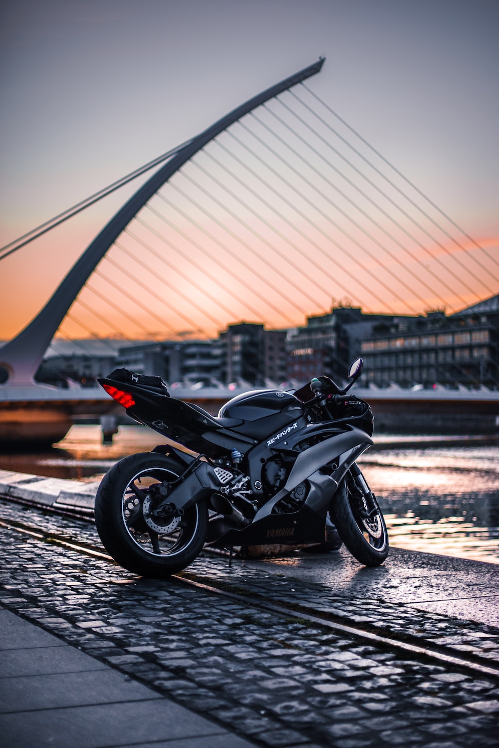 Cool Motorbikes Wallpapers