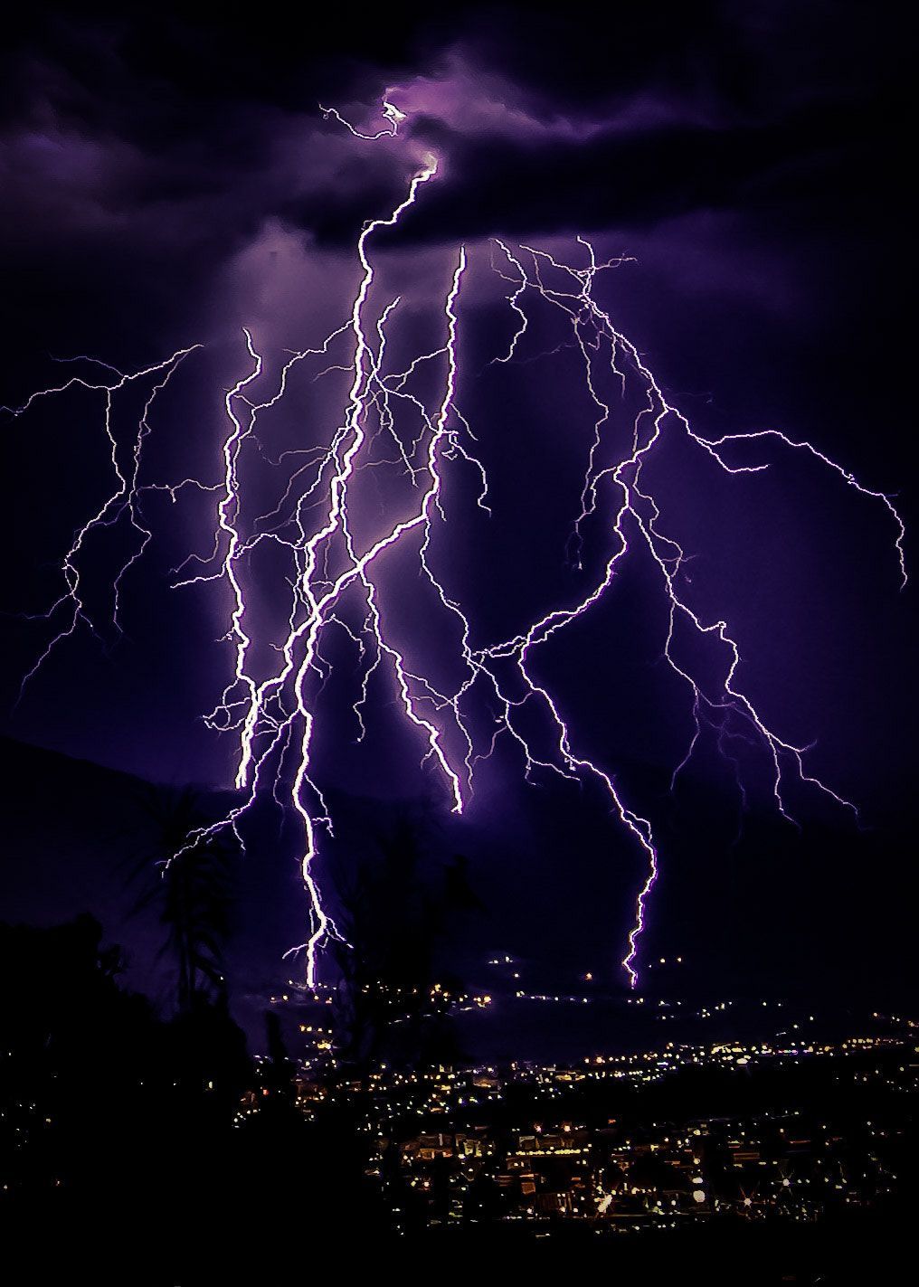 Cool Purple Lightning Wallpapers