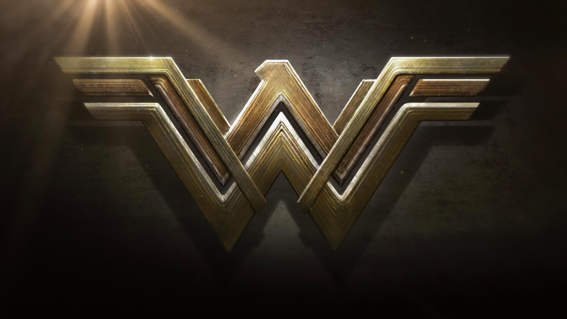 Cool Wonder Woman Wallpapers