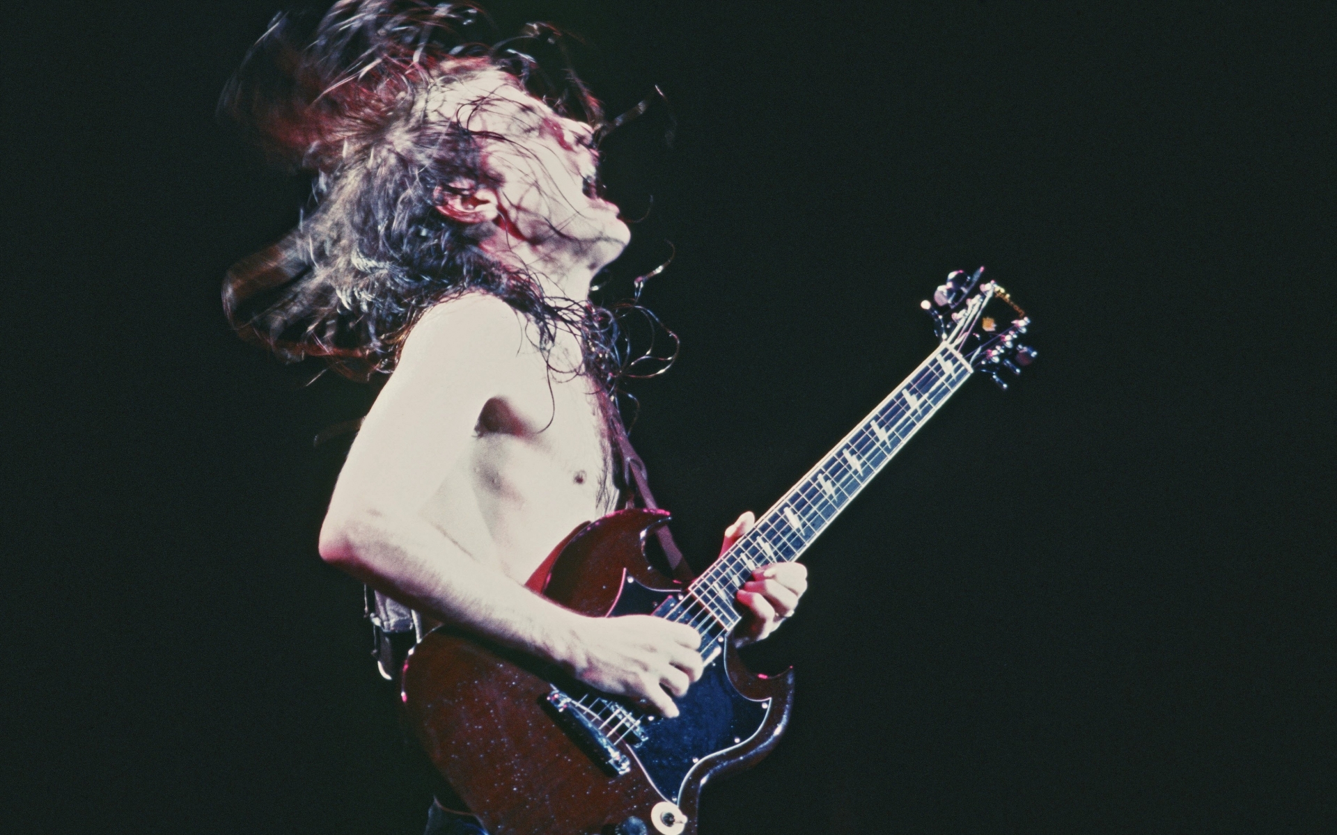 Angus Young Wallpapers