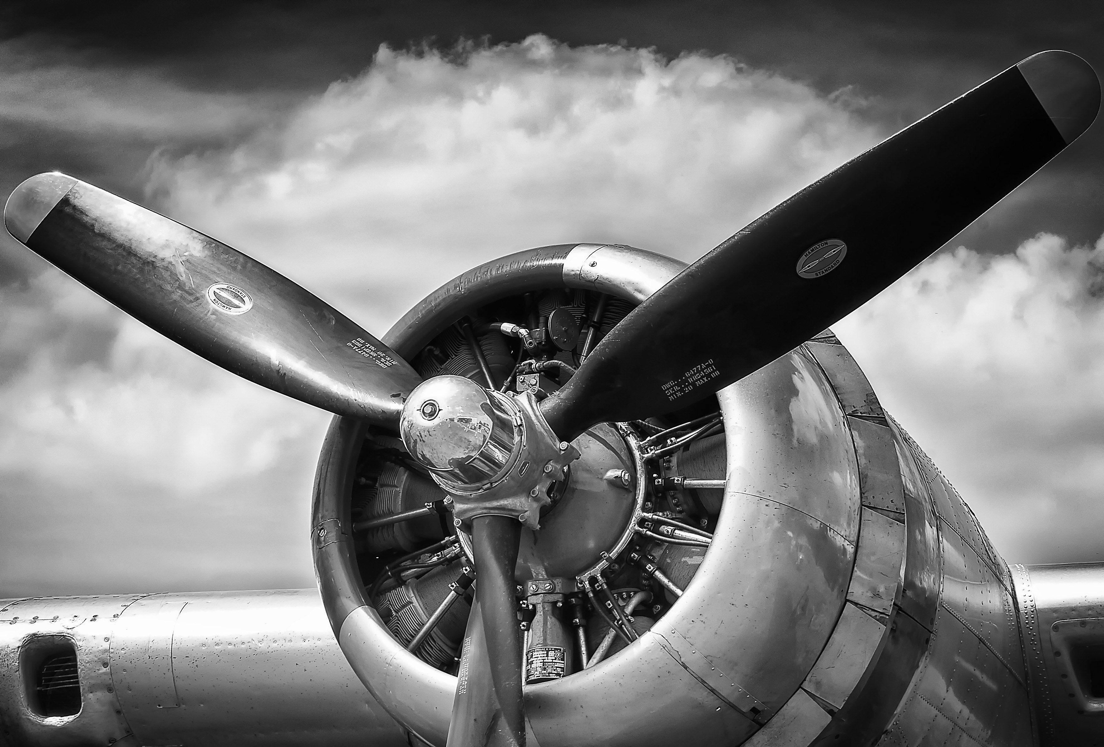 Black And White Airplane Wallpapers