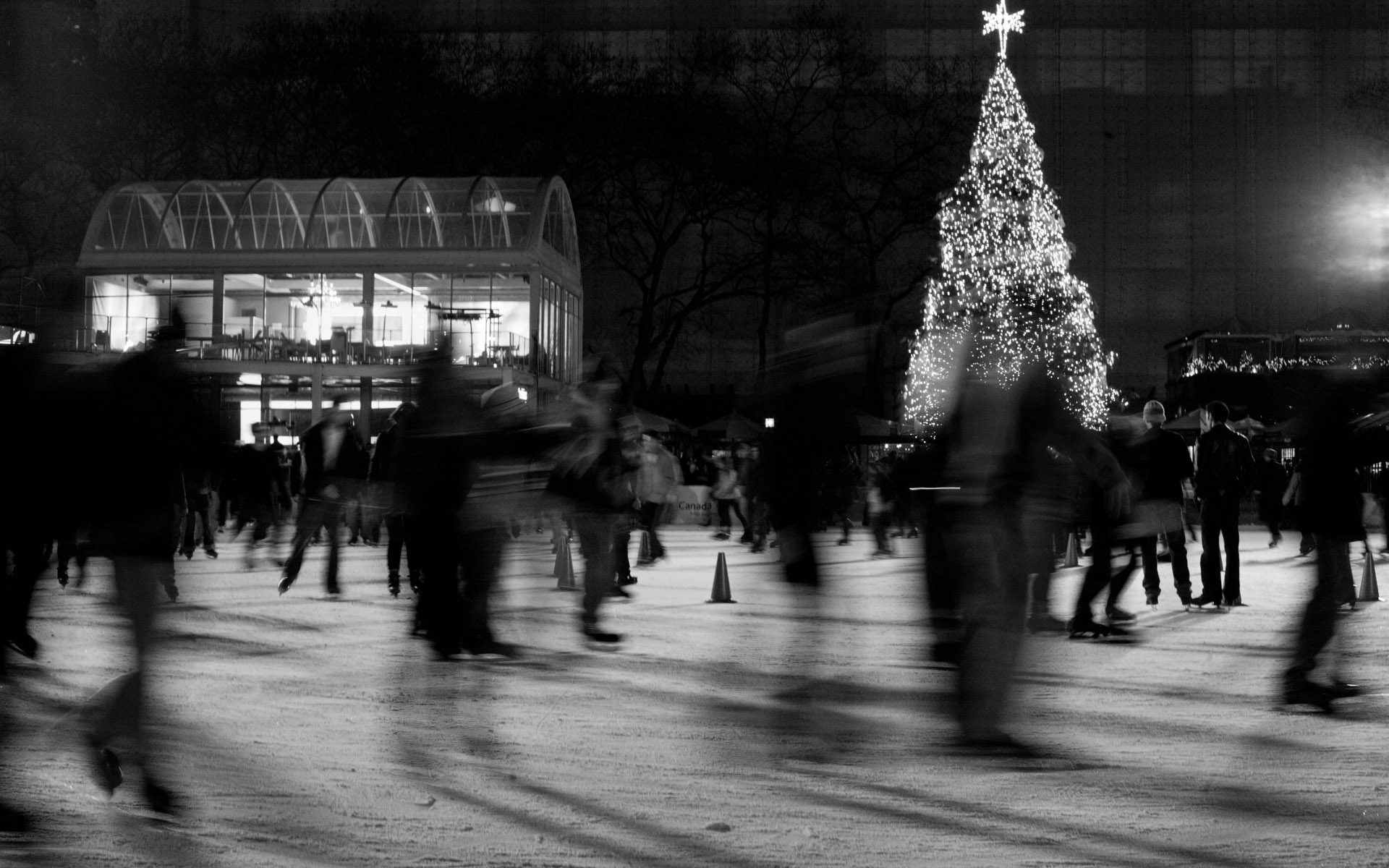 Black And White Christmas Wallpapers