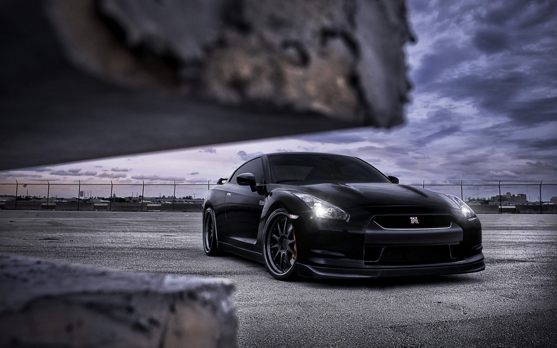 Black Gtr Wallpapers