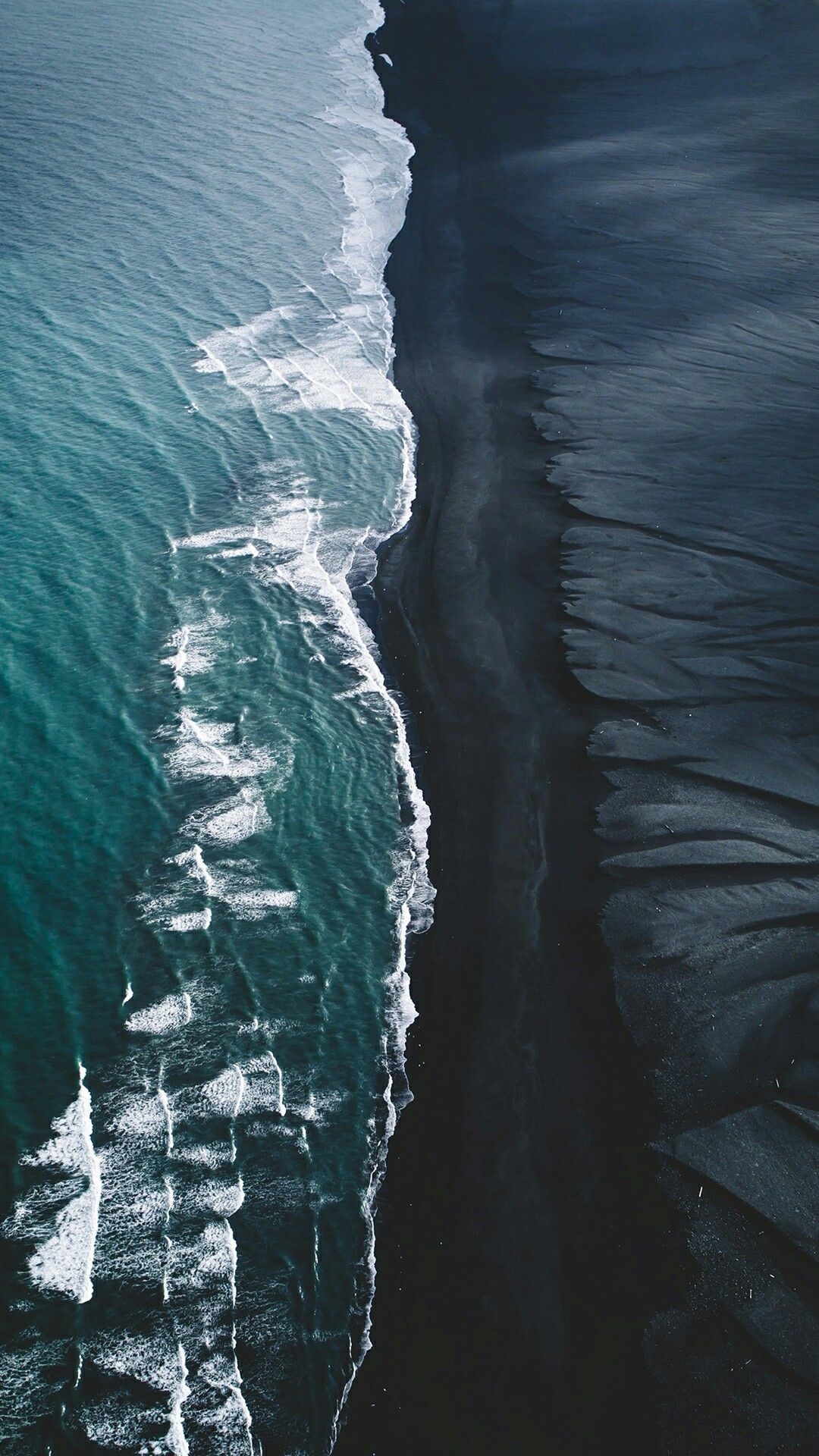 Black Sand Wallpapers