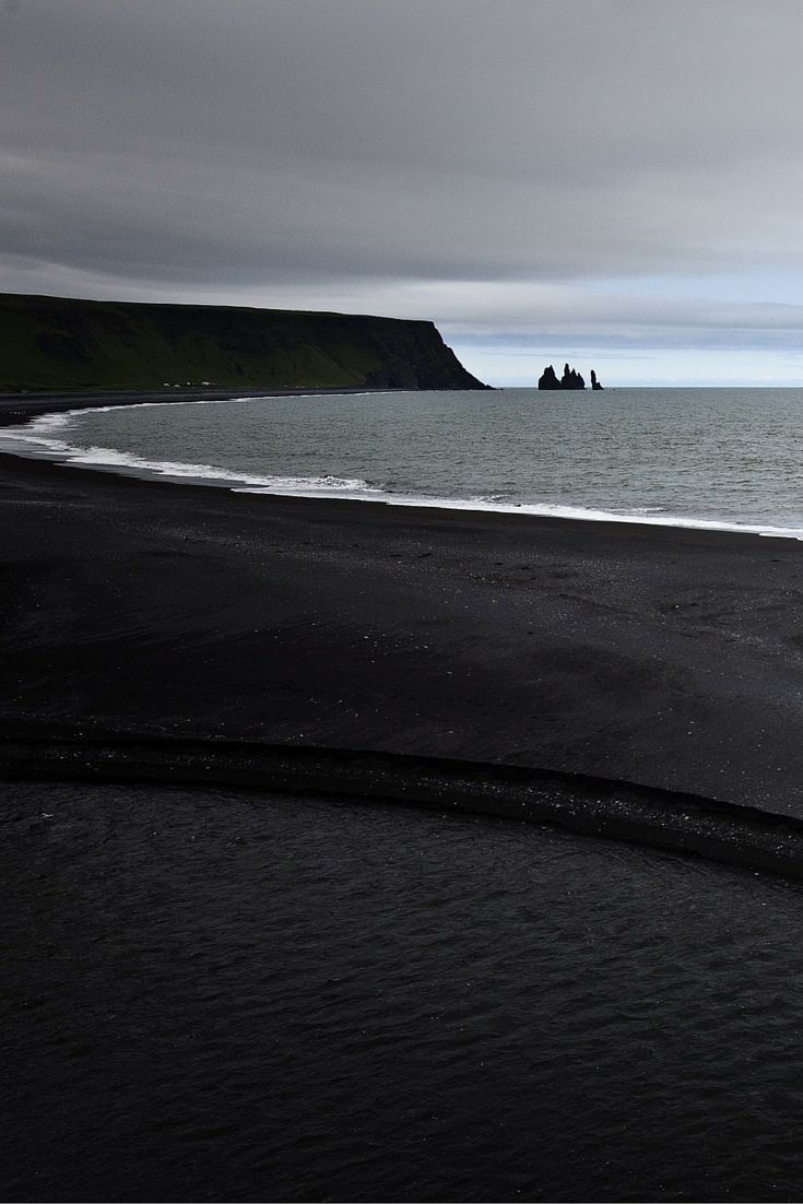 Black Sand Wallpapers