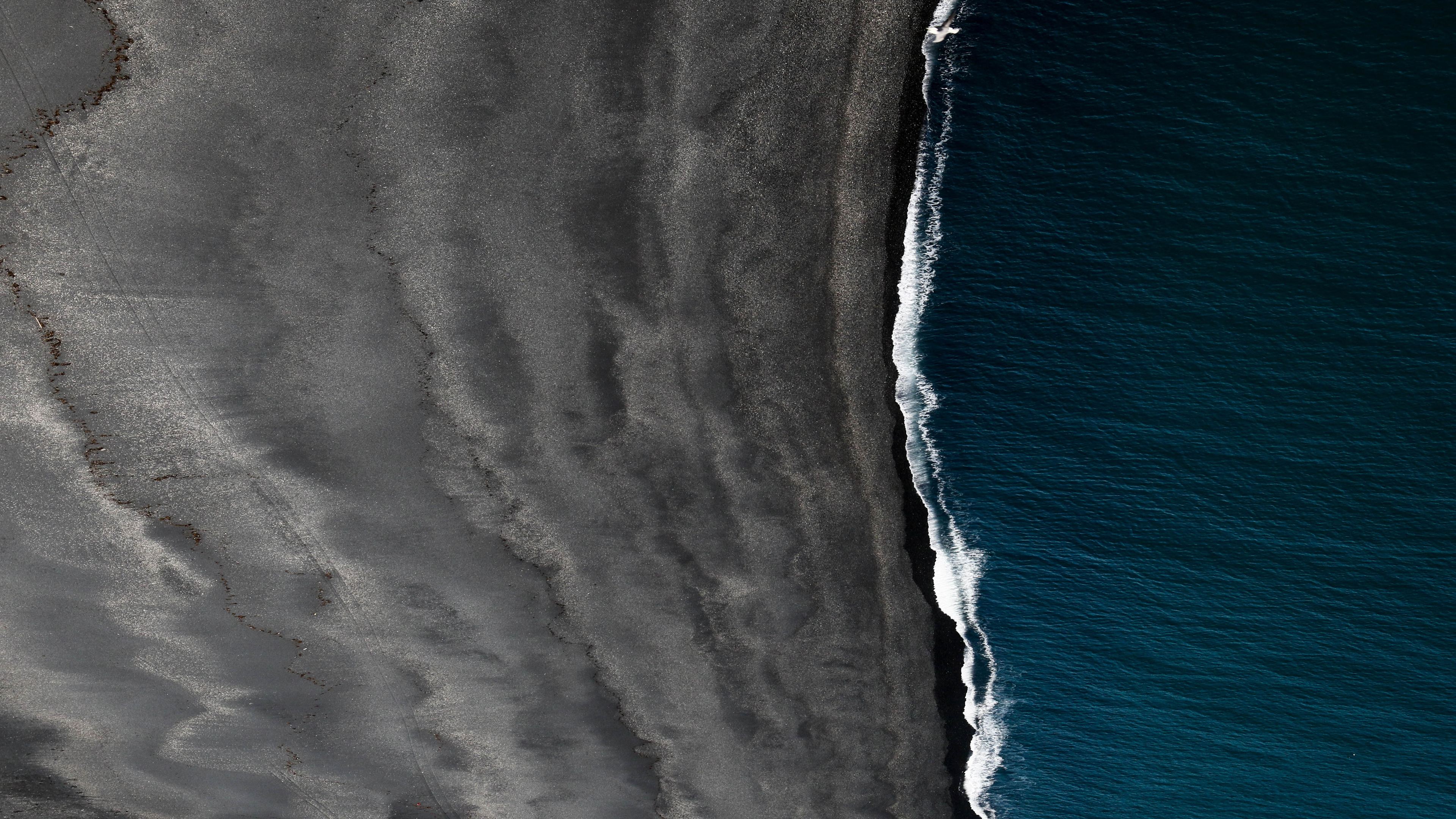 Black Sand Wallpapers