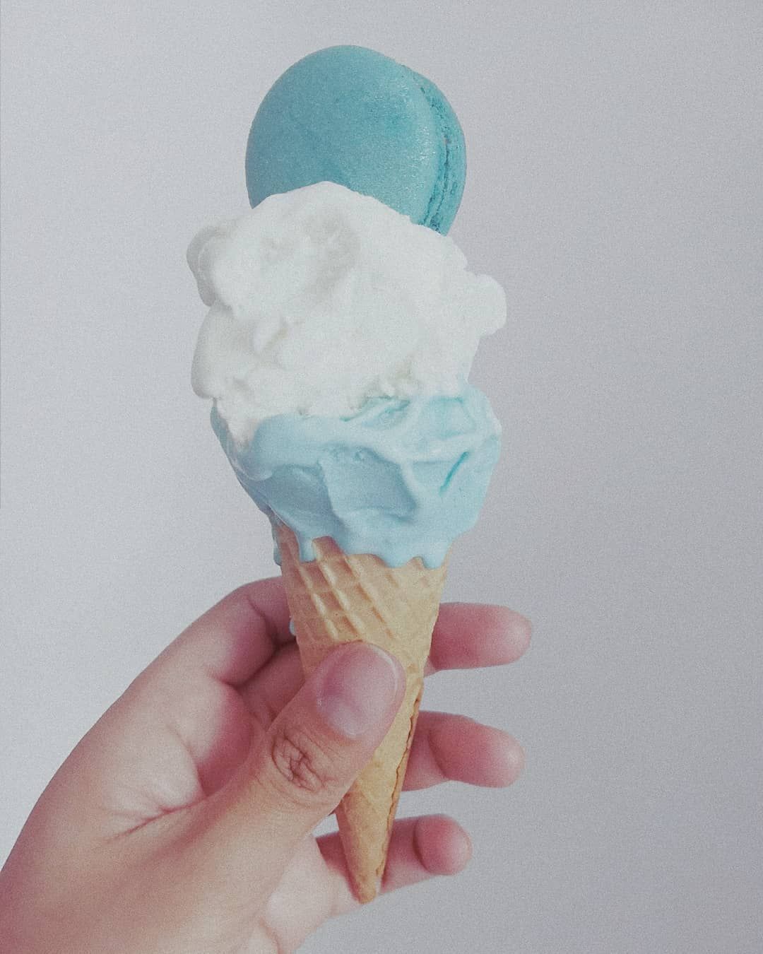 Blue Ice Cream Aesthetic Wallpapers