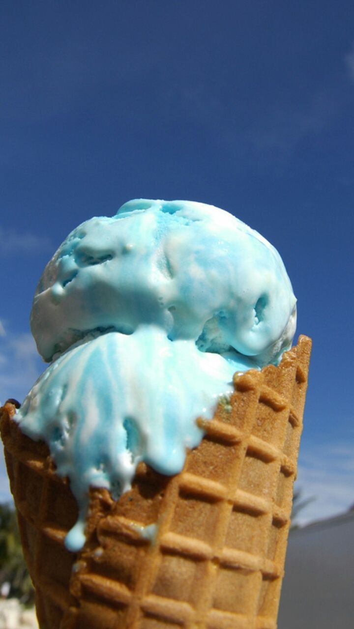 Blue Ice Cream Aesthetic Wallpapers