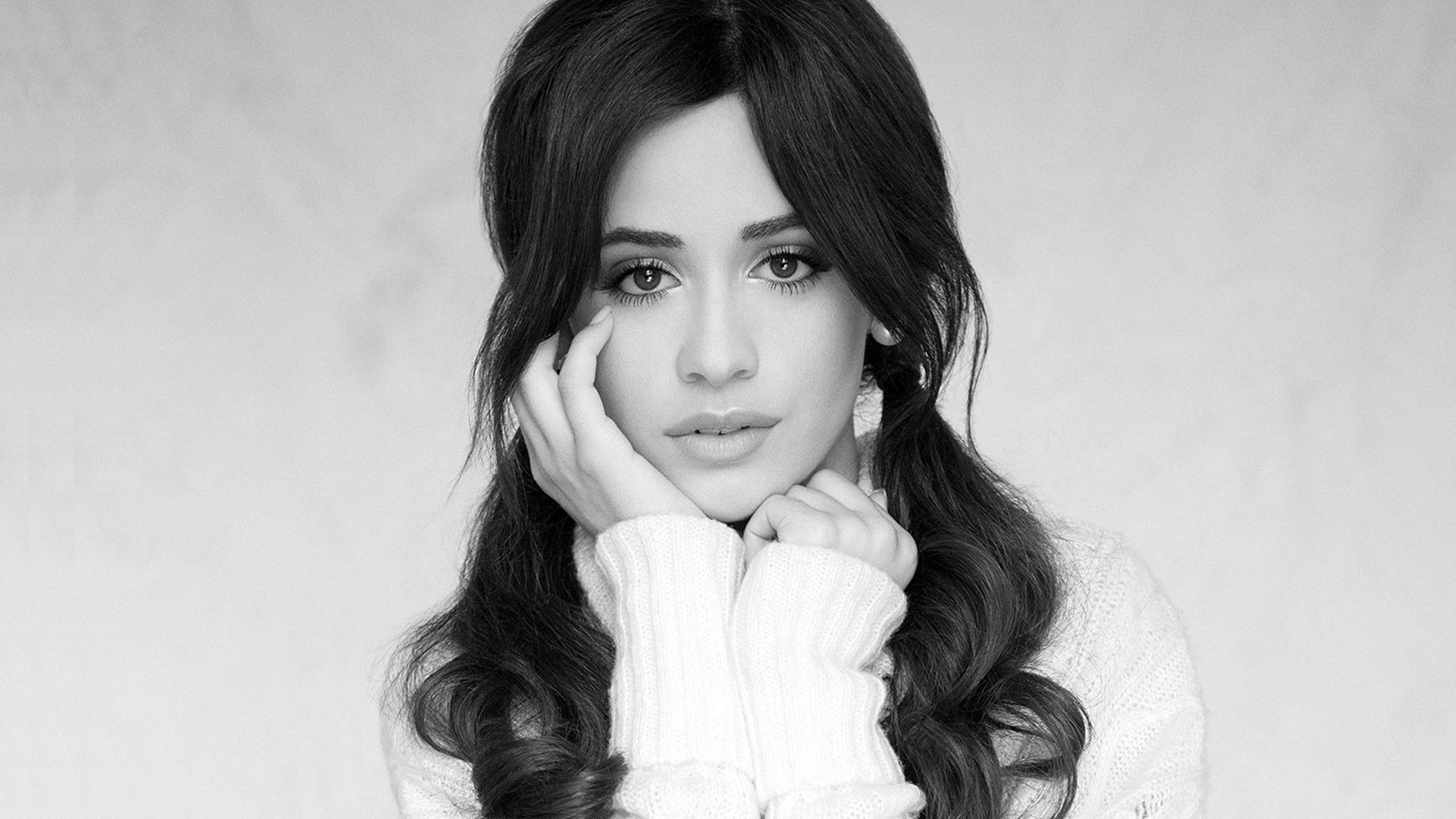 Camila Cabello Cute Wallpapers