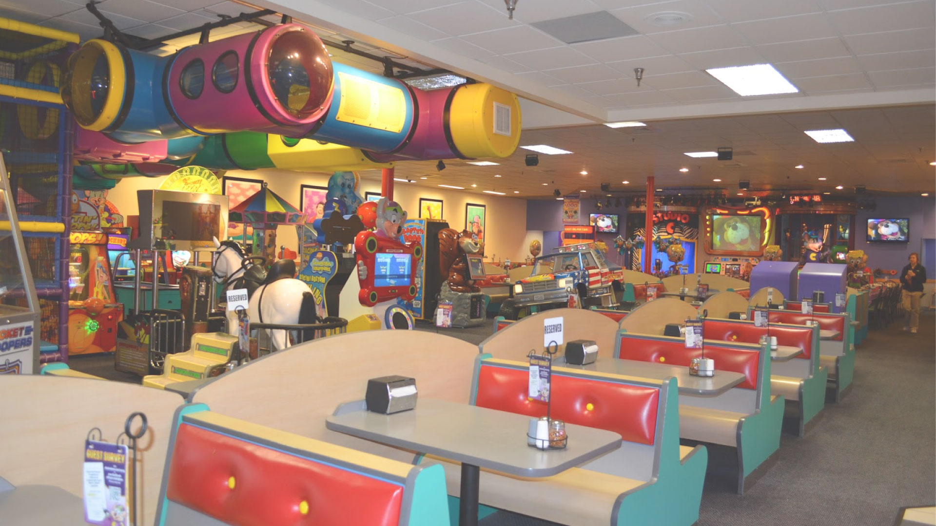 Chuck E Cheese Wallpapers